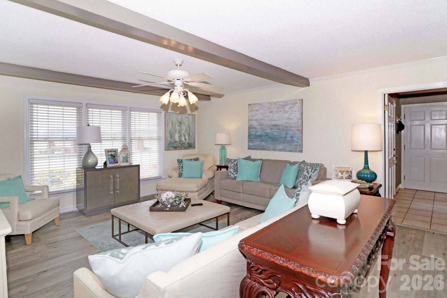 4723 Old Mountain Road — Stony Point