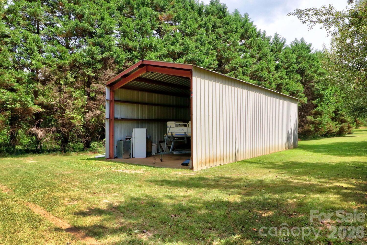 4723 Old Mountain Road — Stony Point