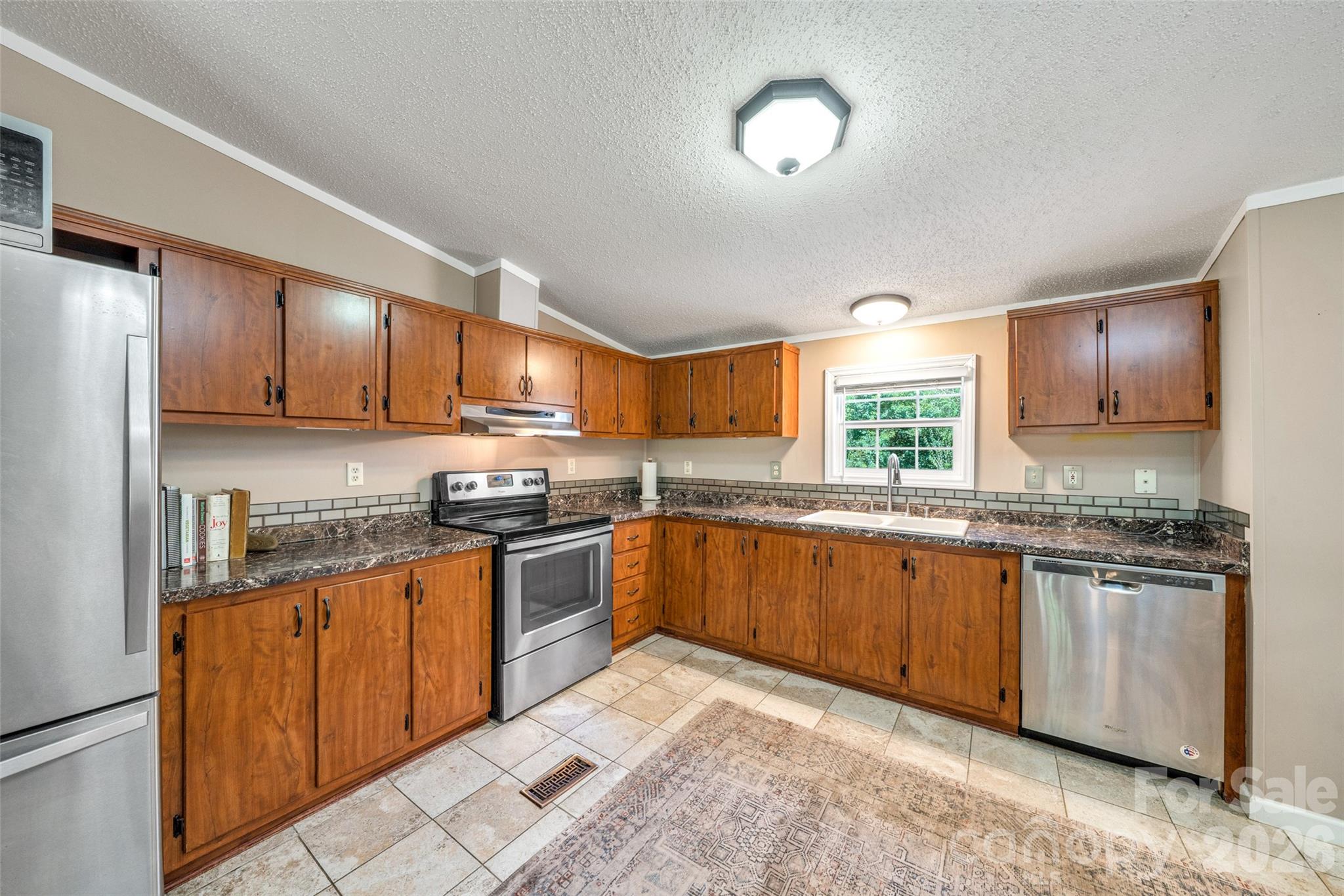 435 McMinn Road — Hendersonville