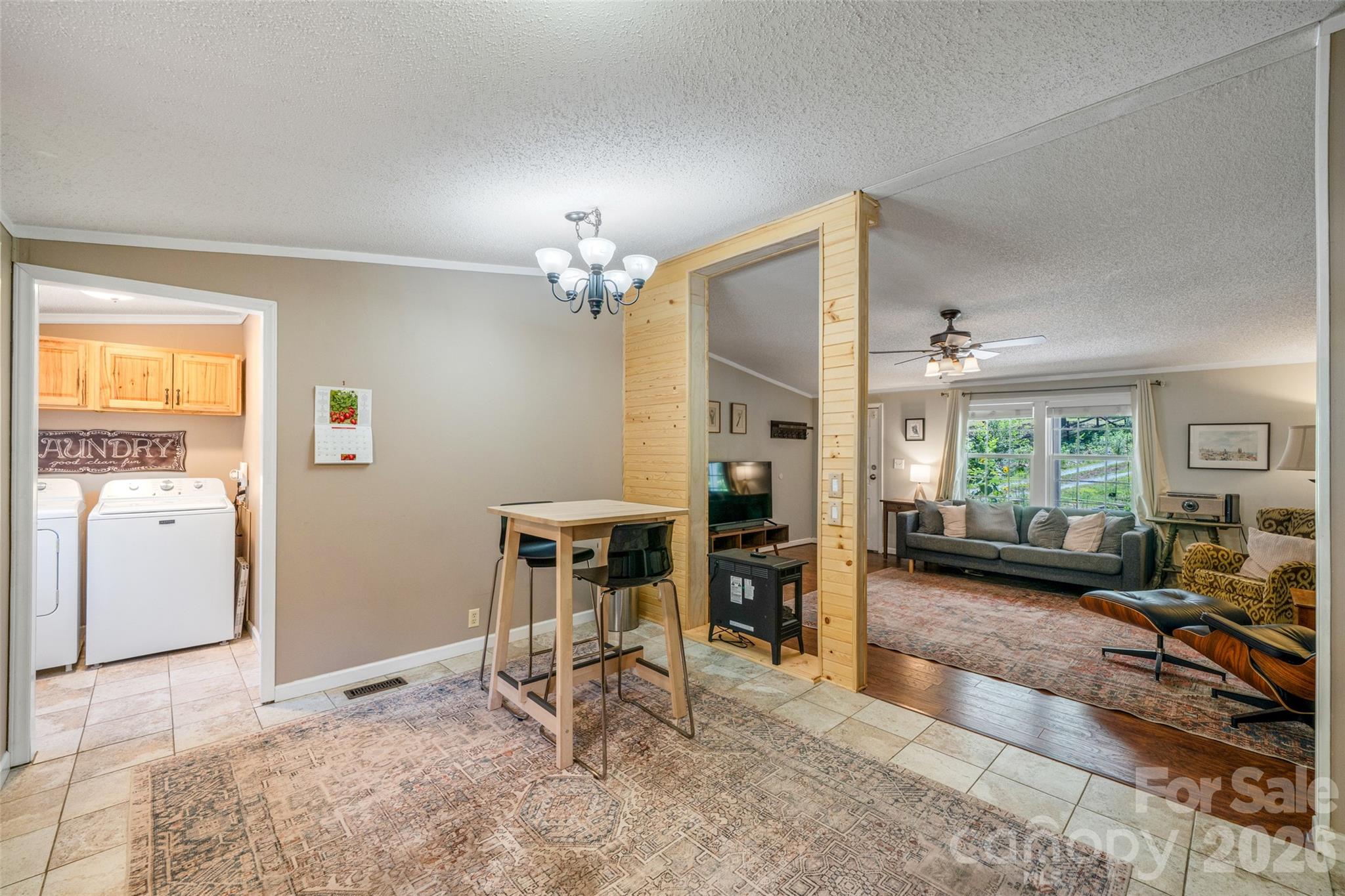 435 McMinn Road — Hendersonville