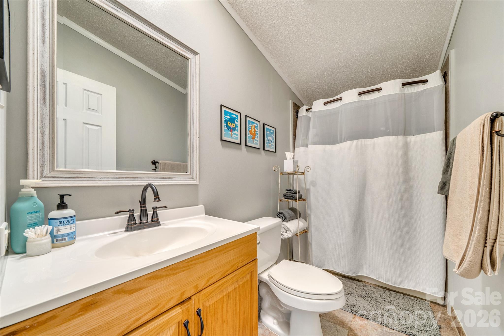 435 McMinn Road — Hendersonville