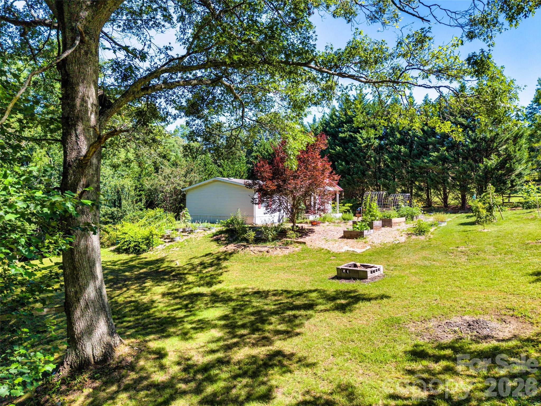 435 McMinn Road — Hendersonville