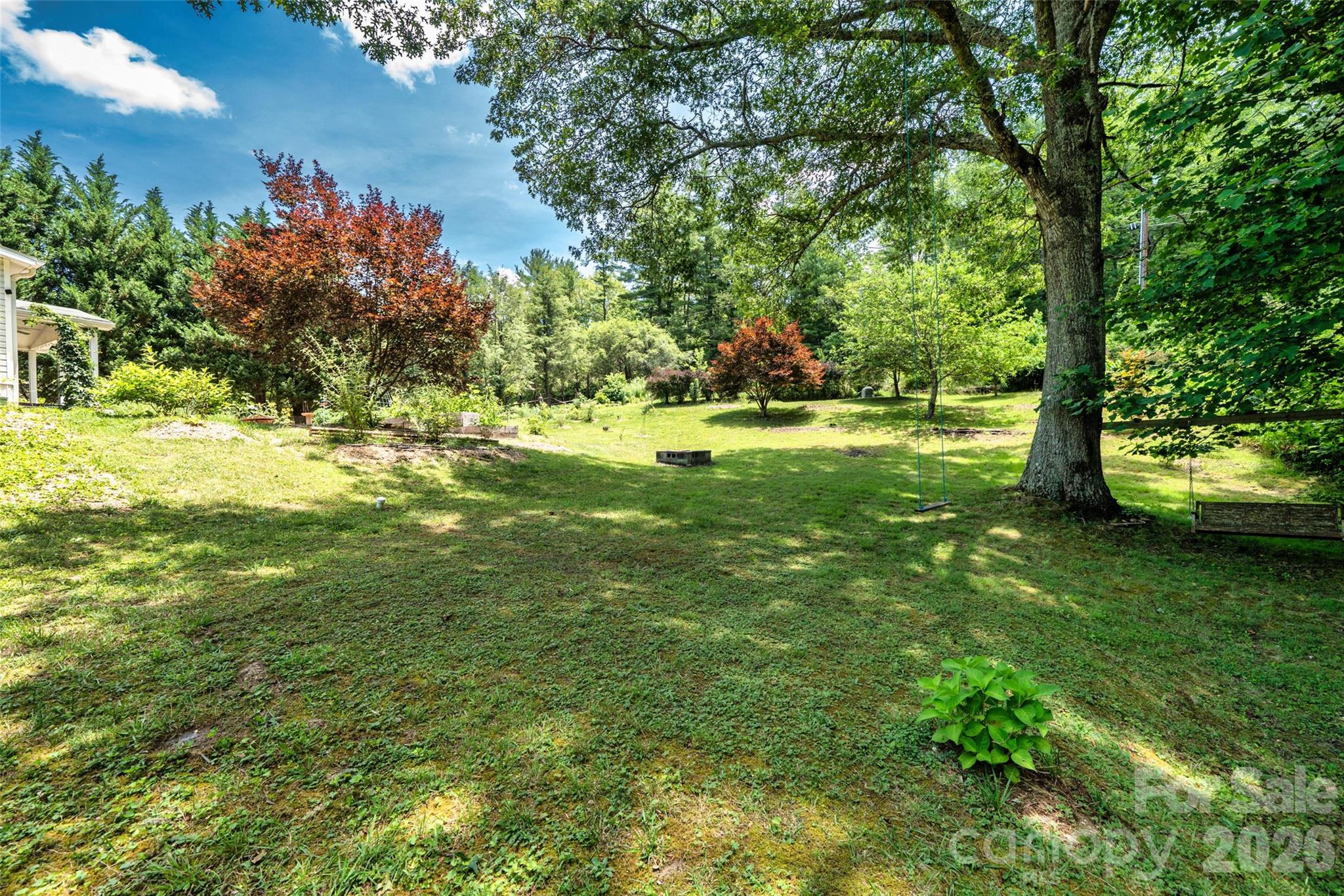 435 McMinn Road — Hendersonville
