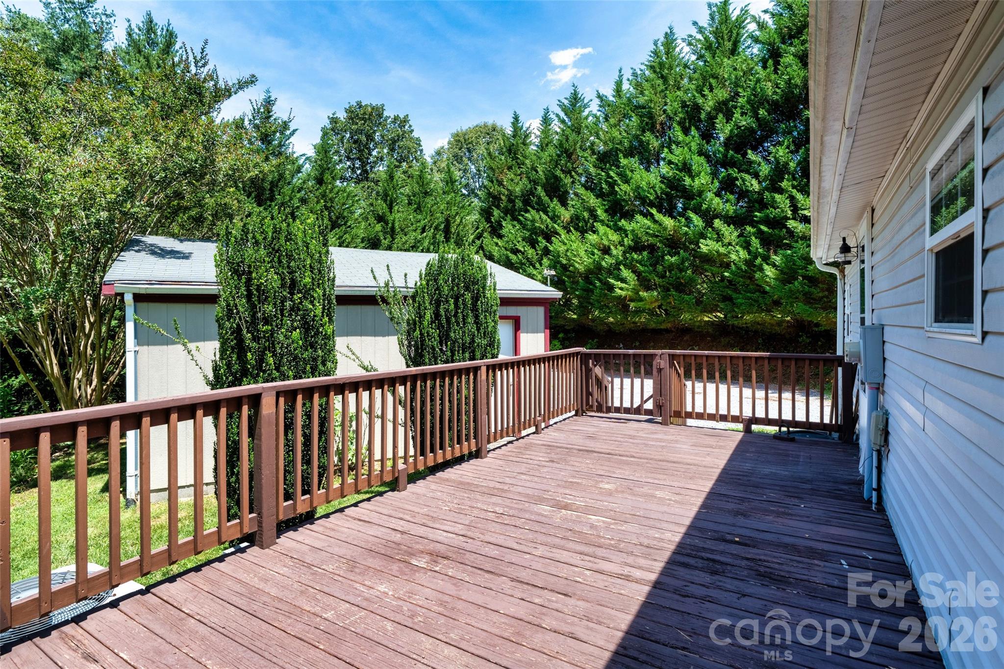 435 McMinn Road — Hendersonville