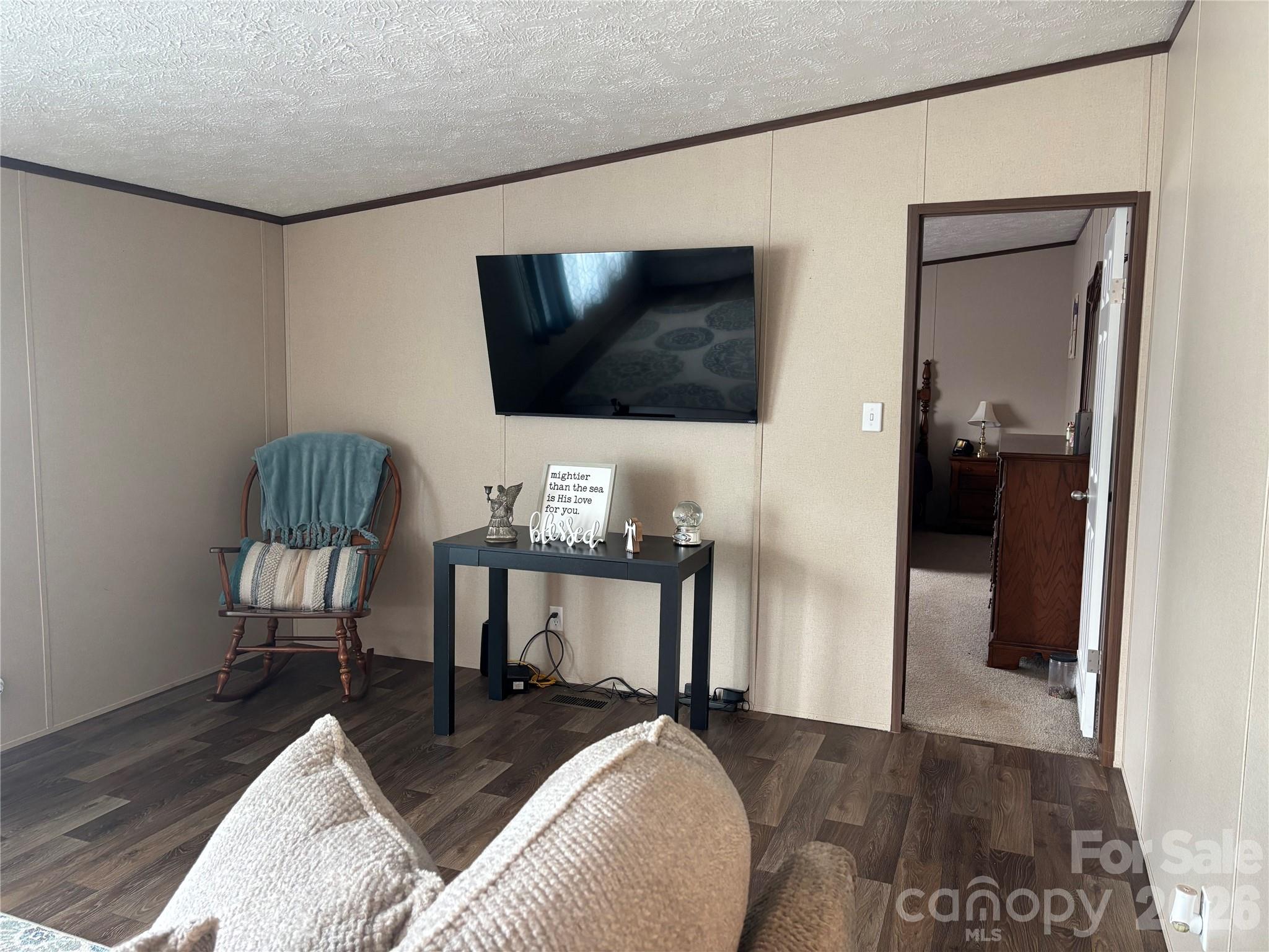 3512 Meldonna Drive — Maiden