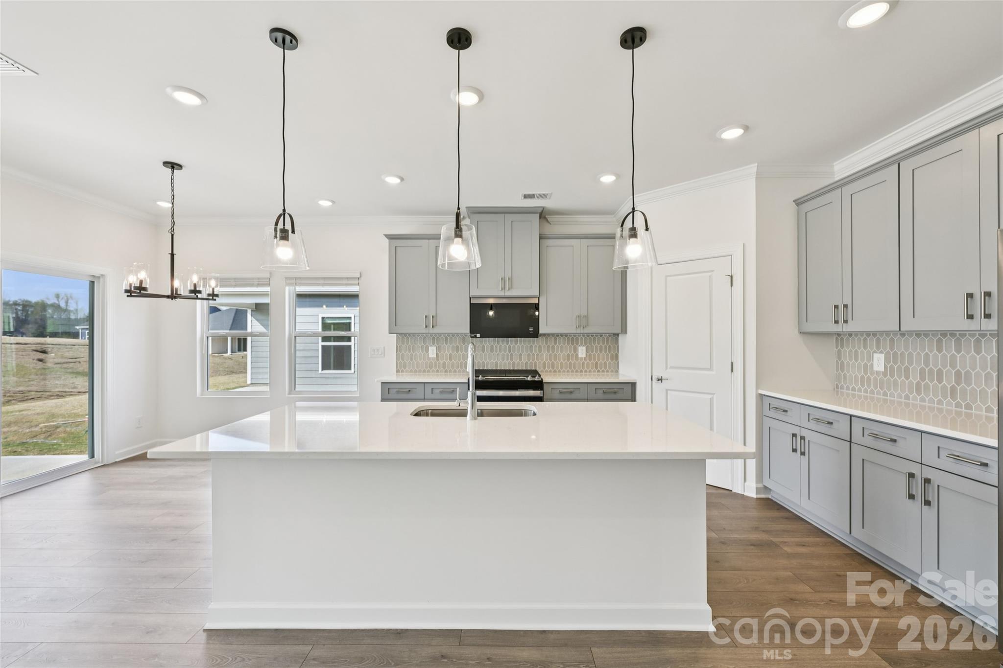 805 Santina Avenue — York