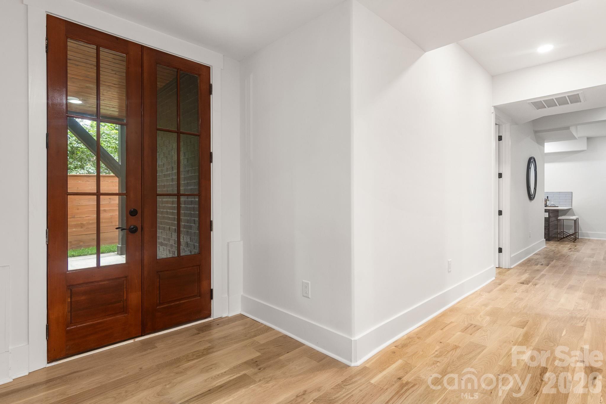 809 Crater Street — Charlotte