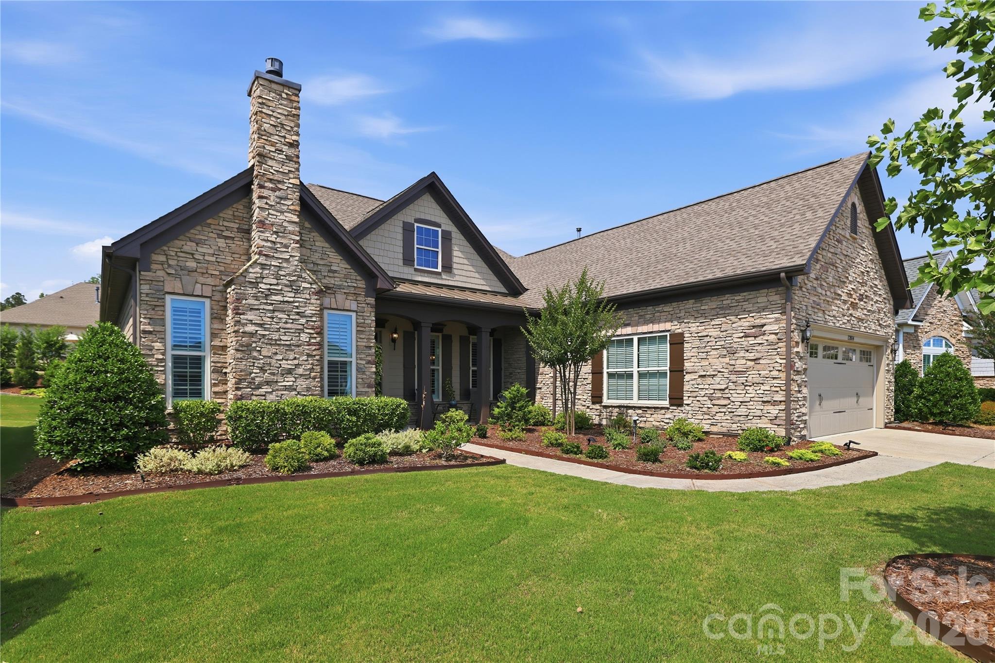 12014 Cove Court — Charlotte