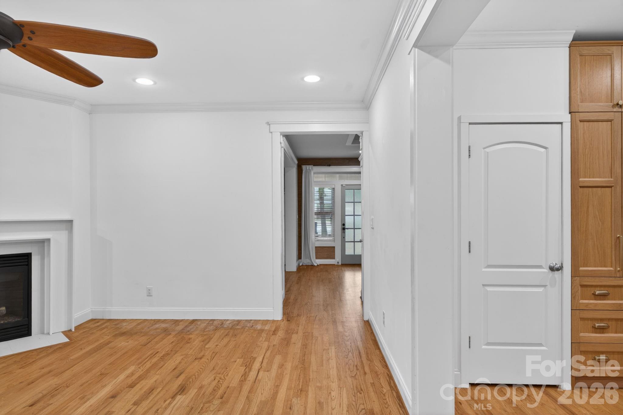 21313 Island Forest Drive — Cornelius