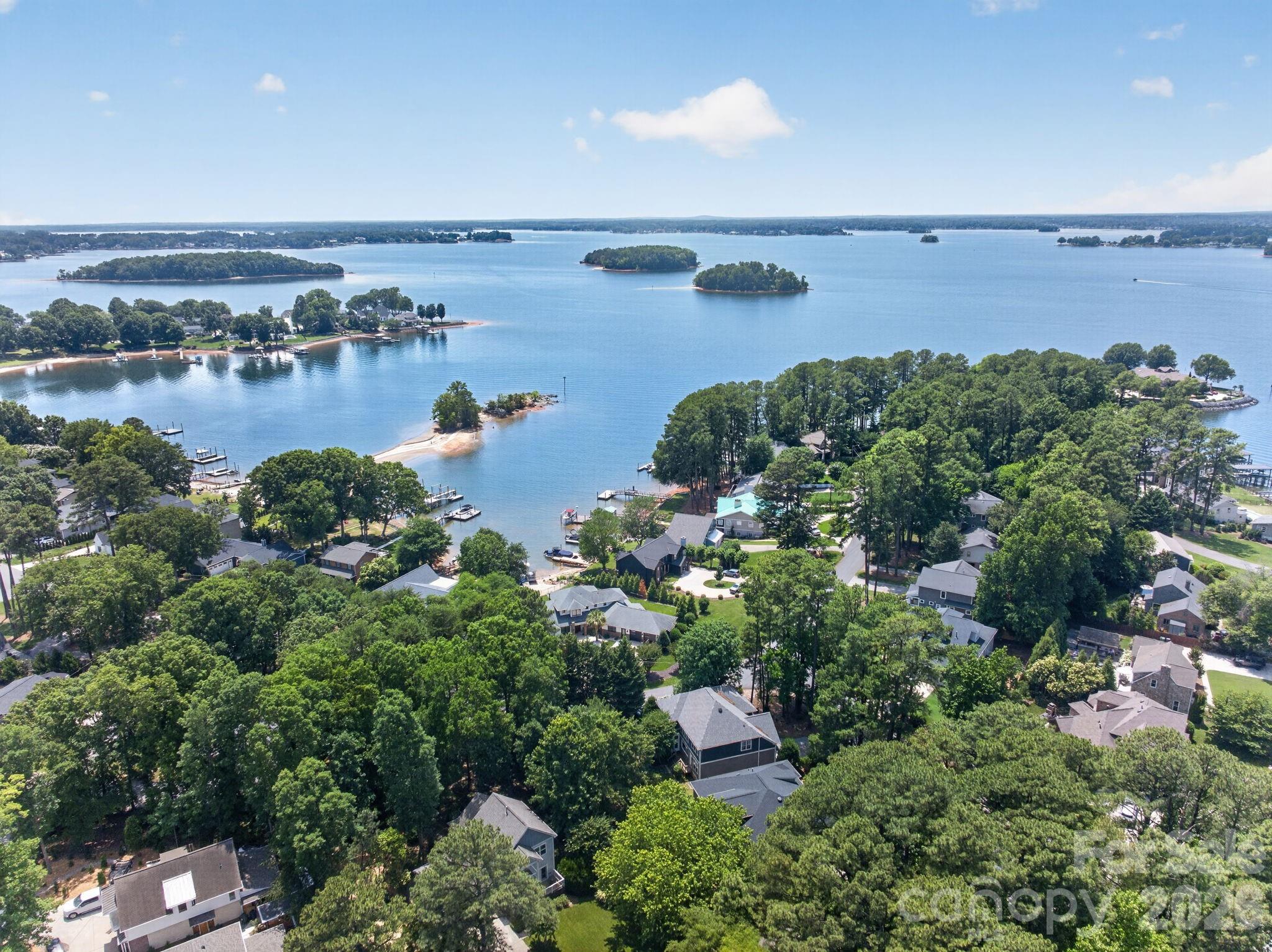 21313 Island Forest Drive — Cornelius