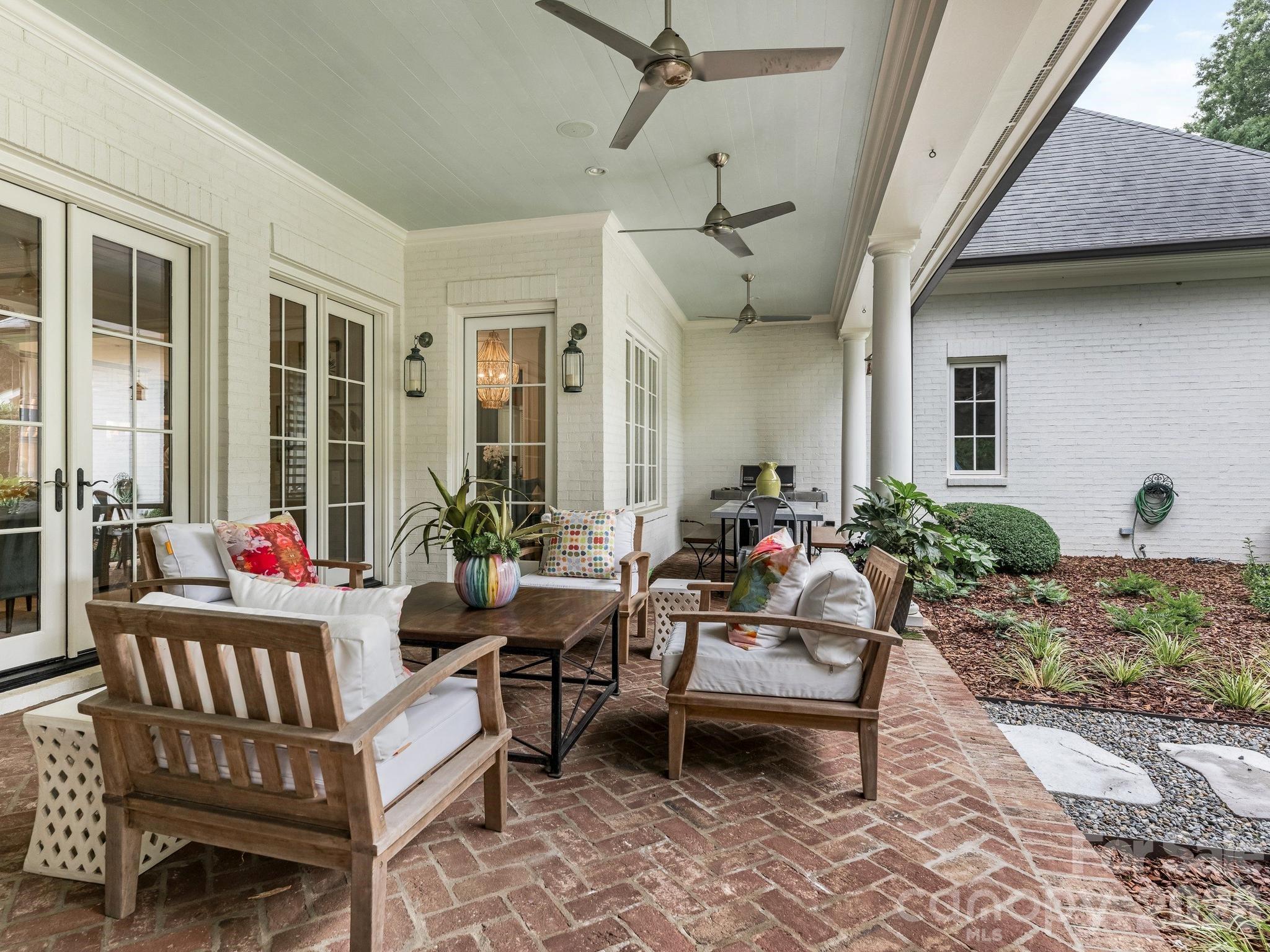2946 Wheelock Road — Charlotte