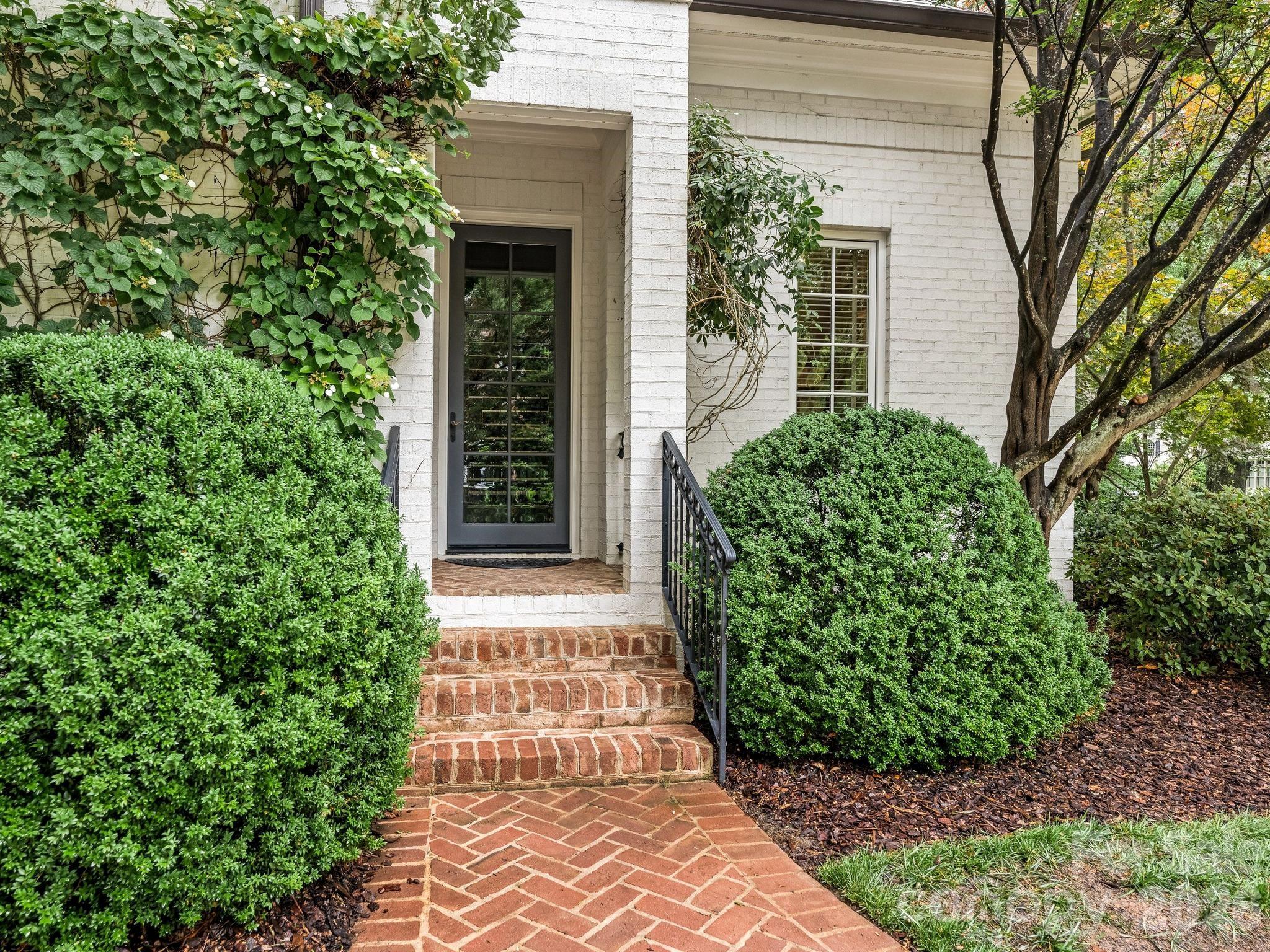 2946 Wheelock Road — Charlotte