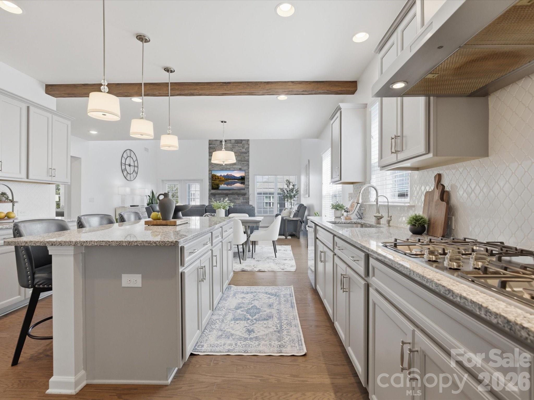 4017 Henshaw Road — Waxhaw