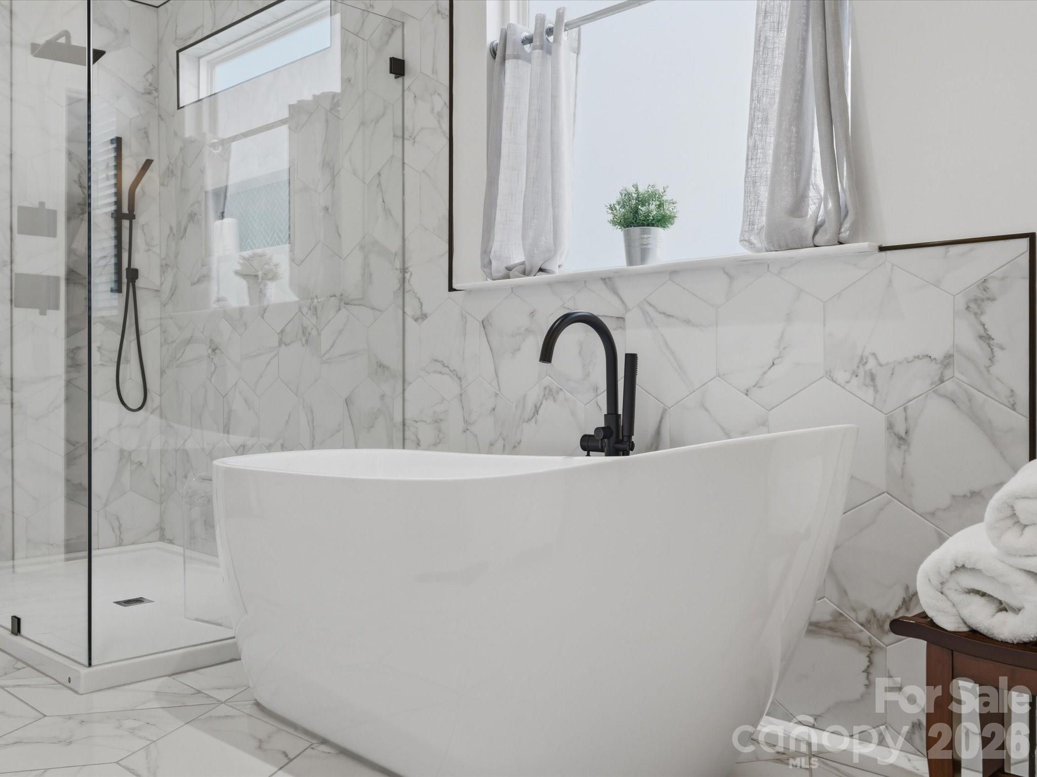 4017 Henshaw Road — Waxhaw