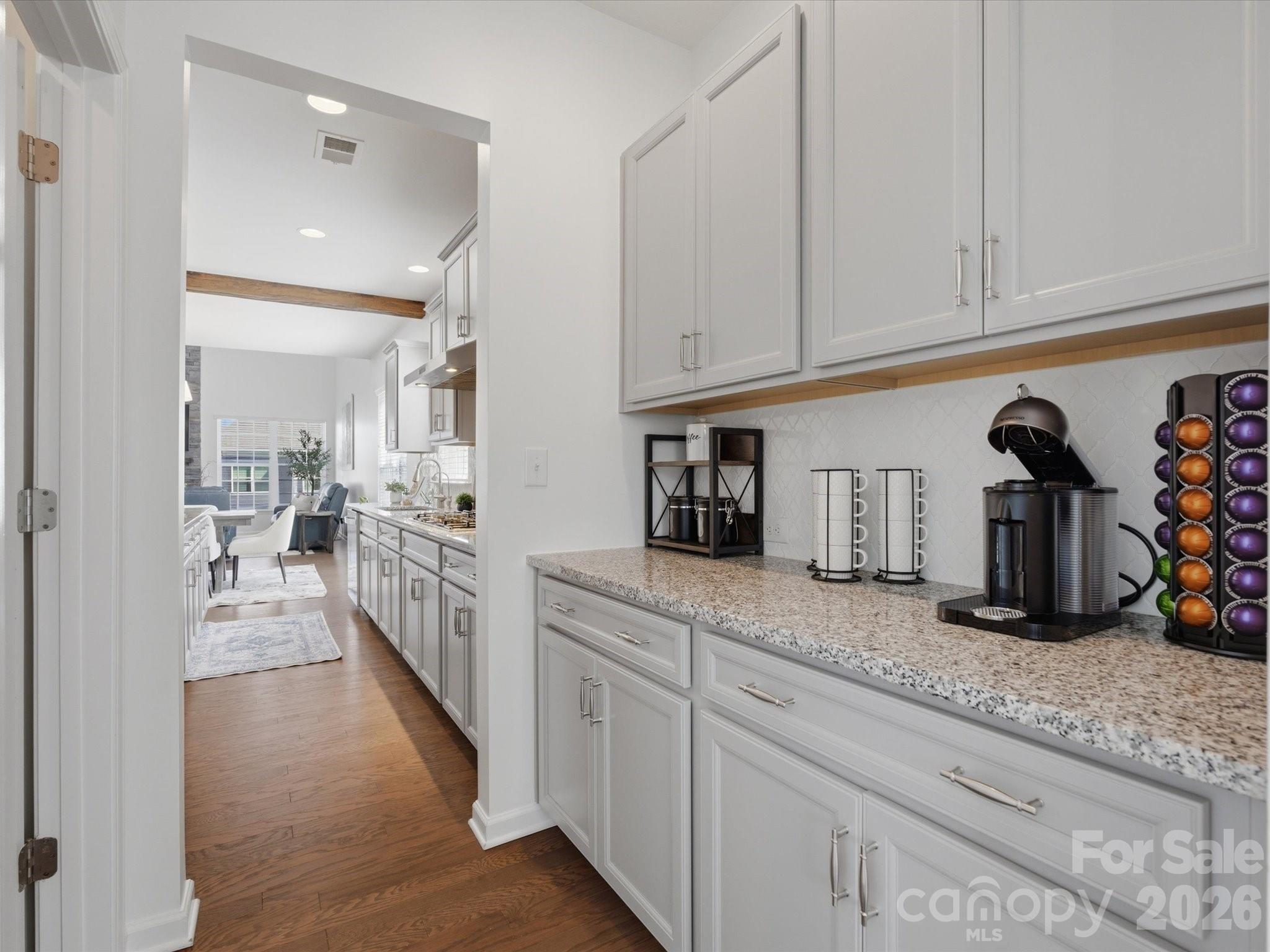 4017 Henshaw Road — Waxhaw