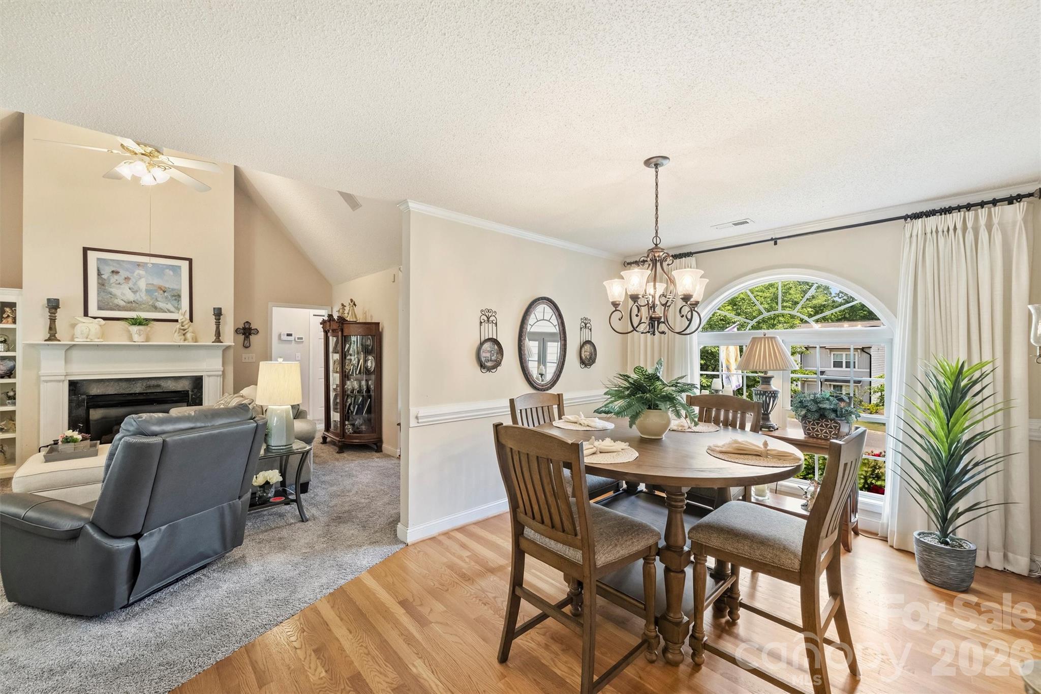 1302 Laurel Woods Drive — Gastonia