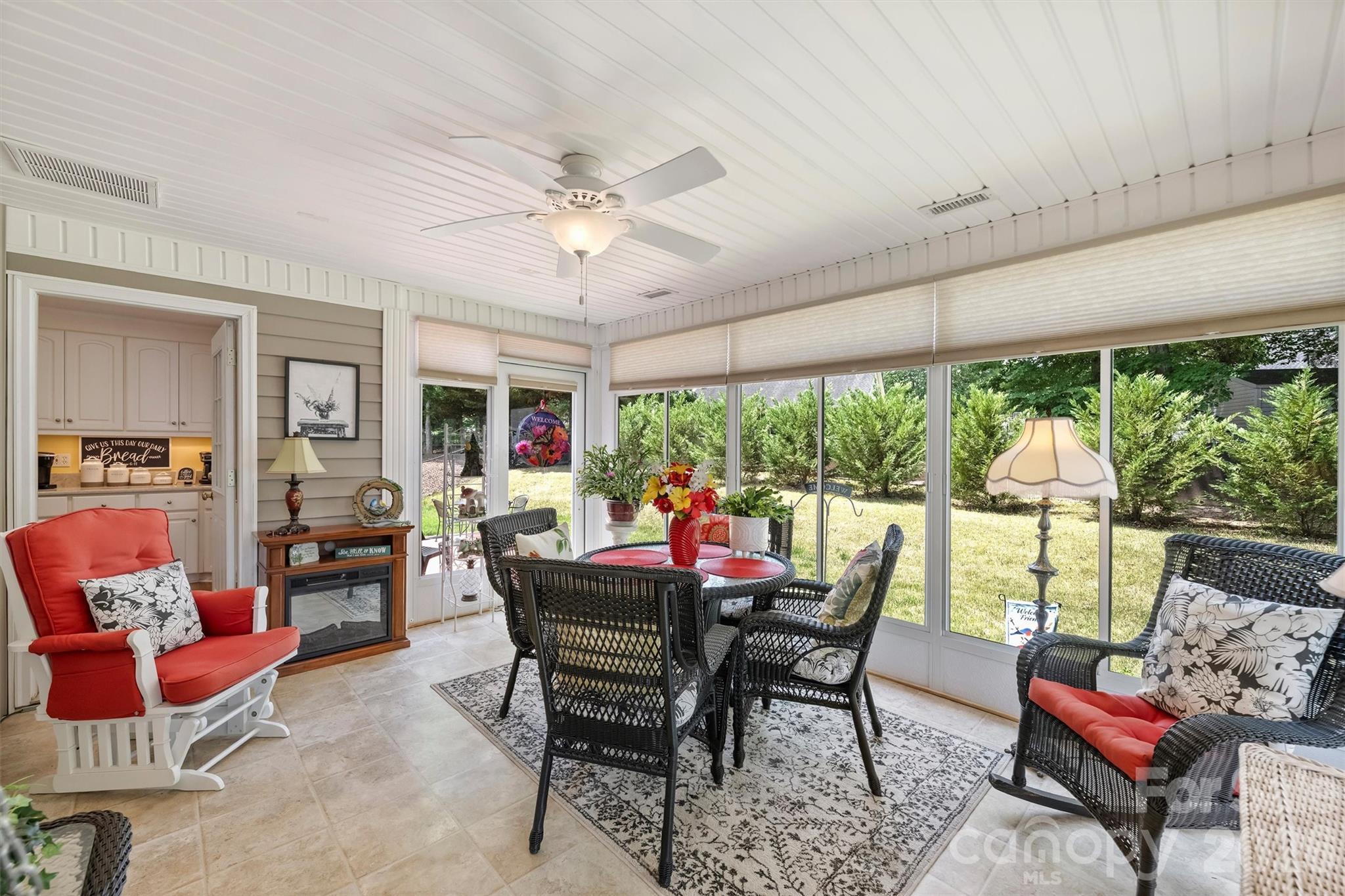 1302 Laurel Woods Drive — Gastonia