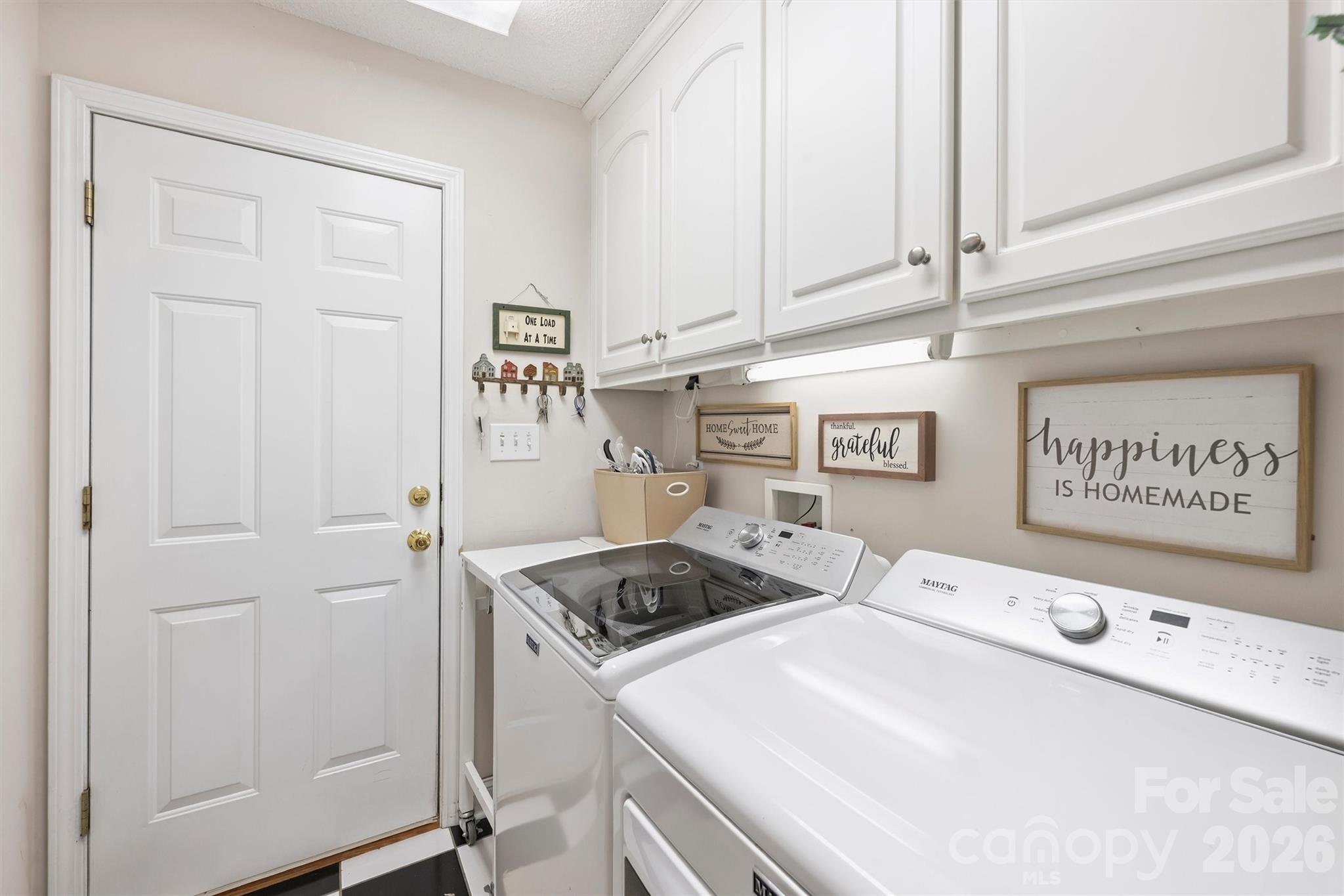 1302 Laurel Woods Drive — Gastonia
