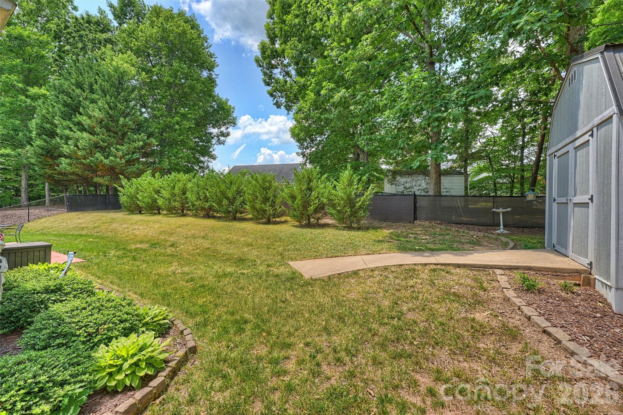 1302 Laurel Woods Drive — Gastonia