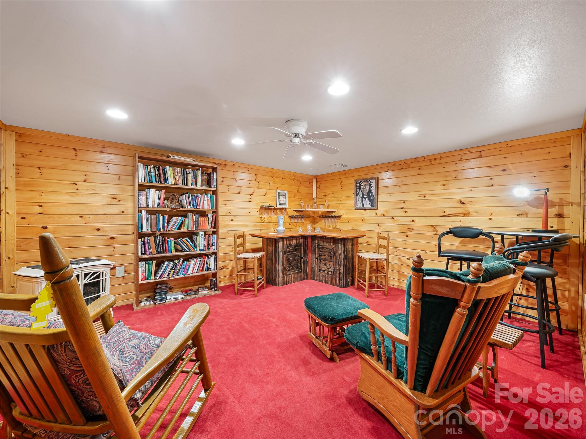820 Wild Rose Lane — Burnsville