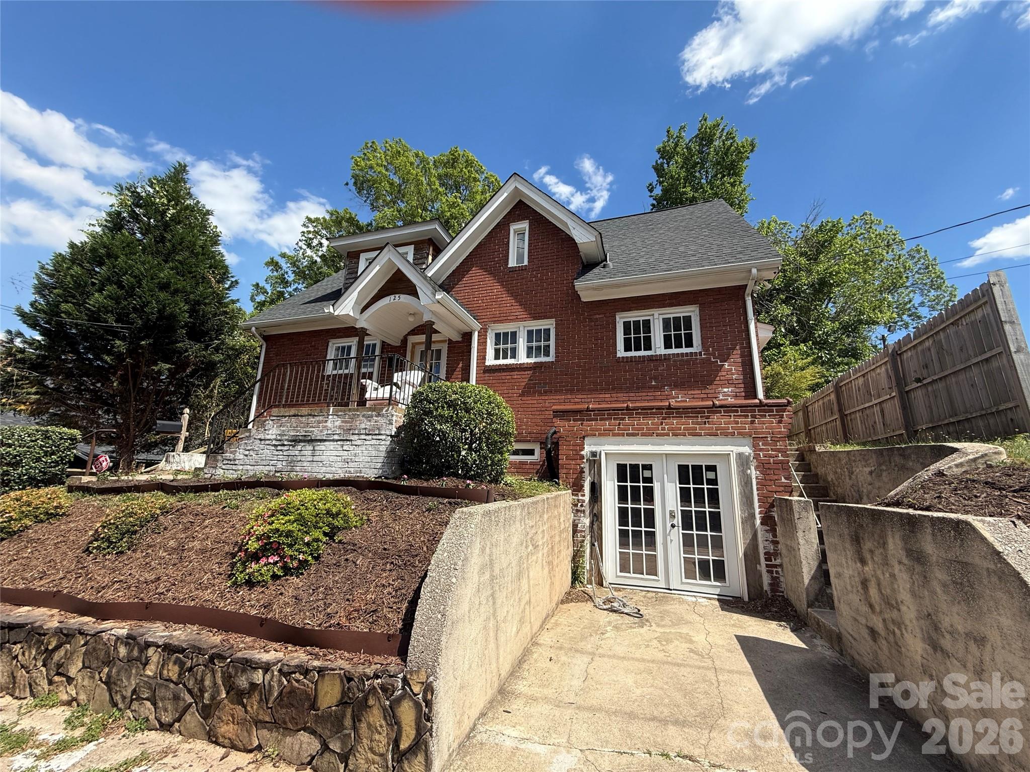 125 N Caldwell Street — Salisbury