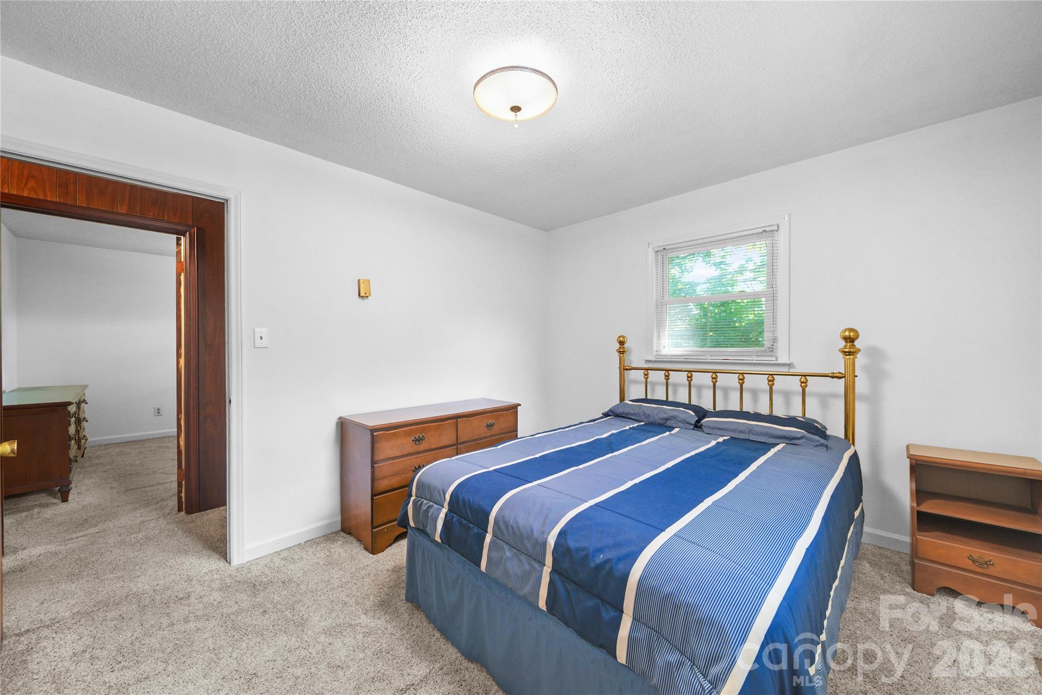 708 Mocksville Highway — Statesville