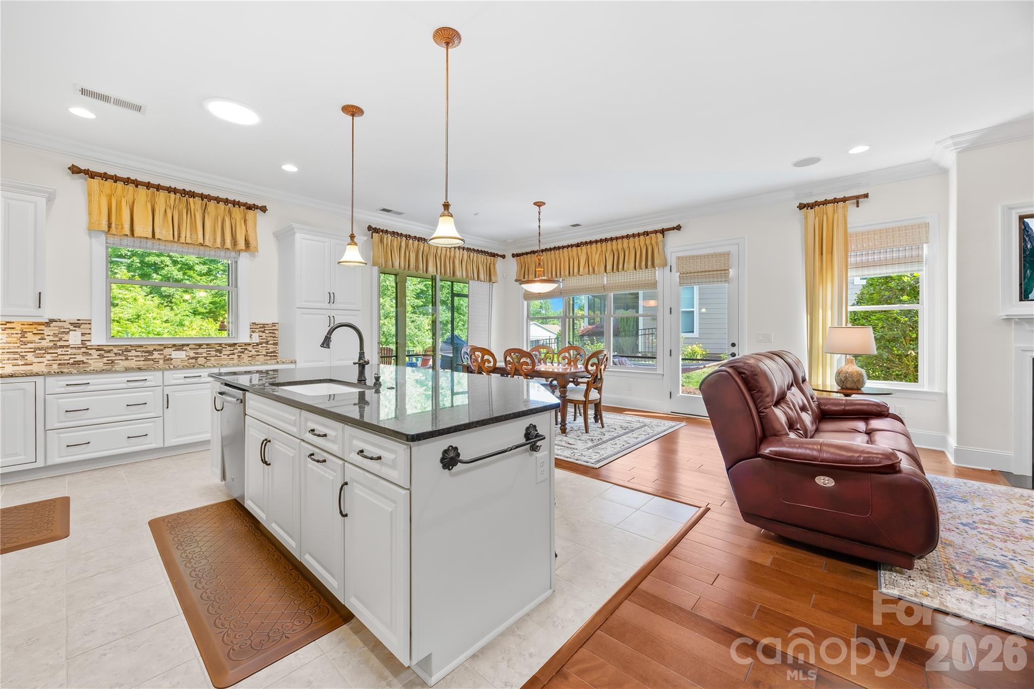 124 Chimney Rock Court — Denver