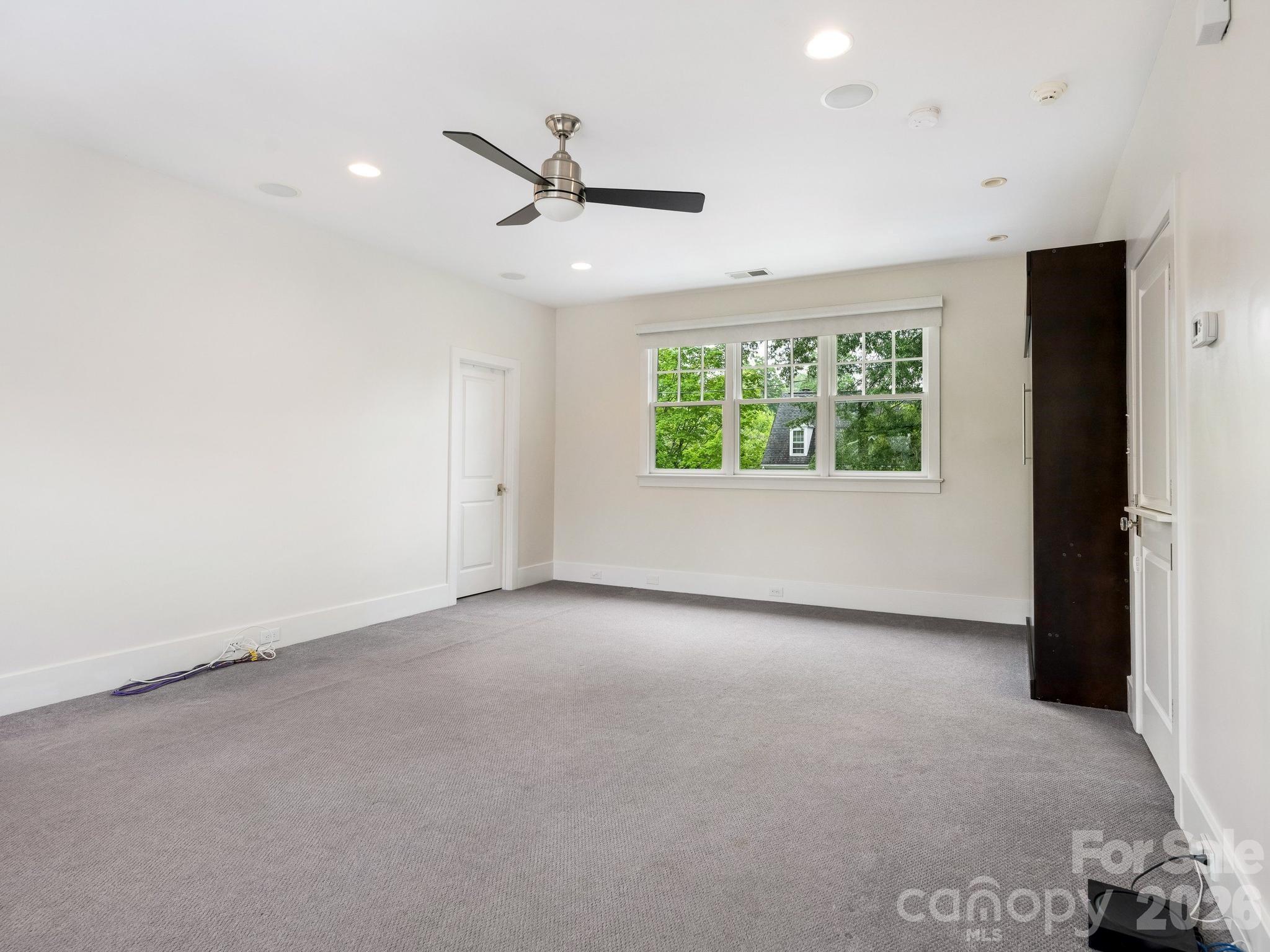 300 Plantation Place — Charlotte