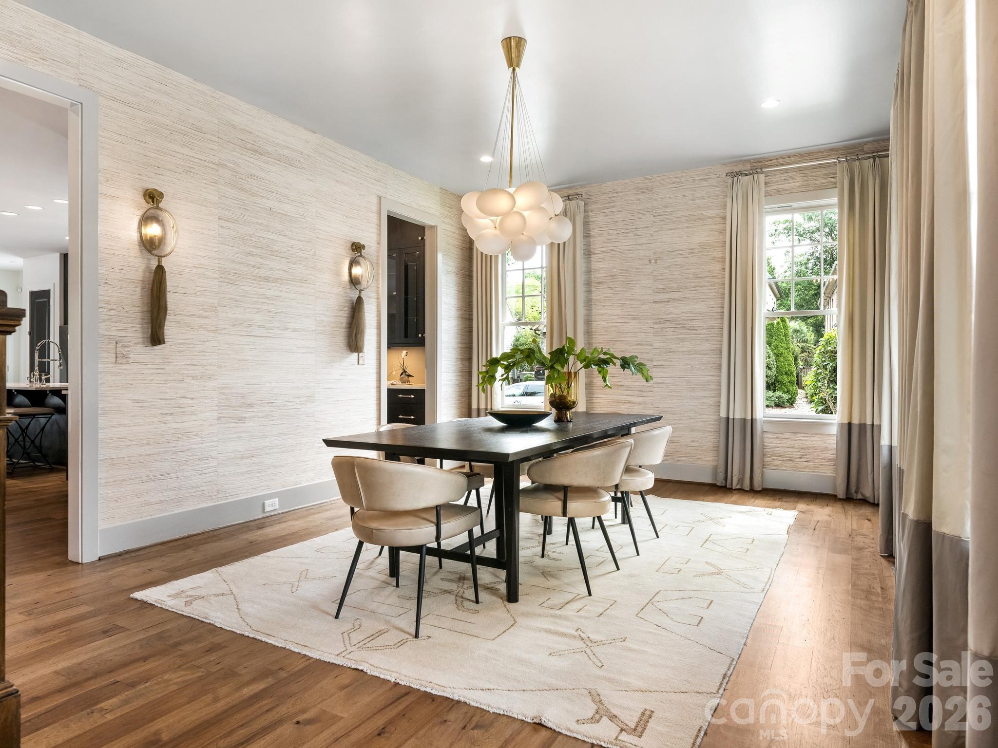300 Plantation Place — Charlotte