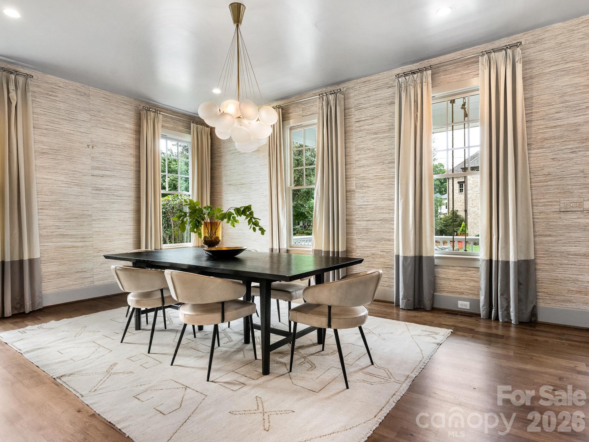 300 Plantation Place — Charlotte