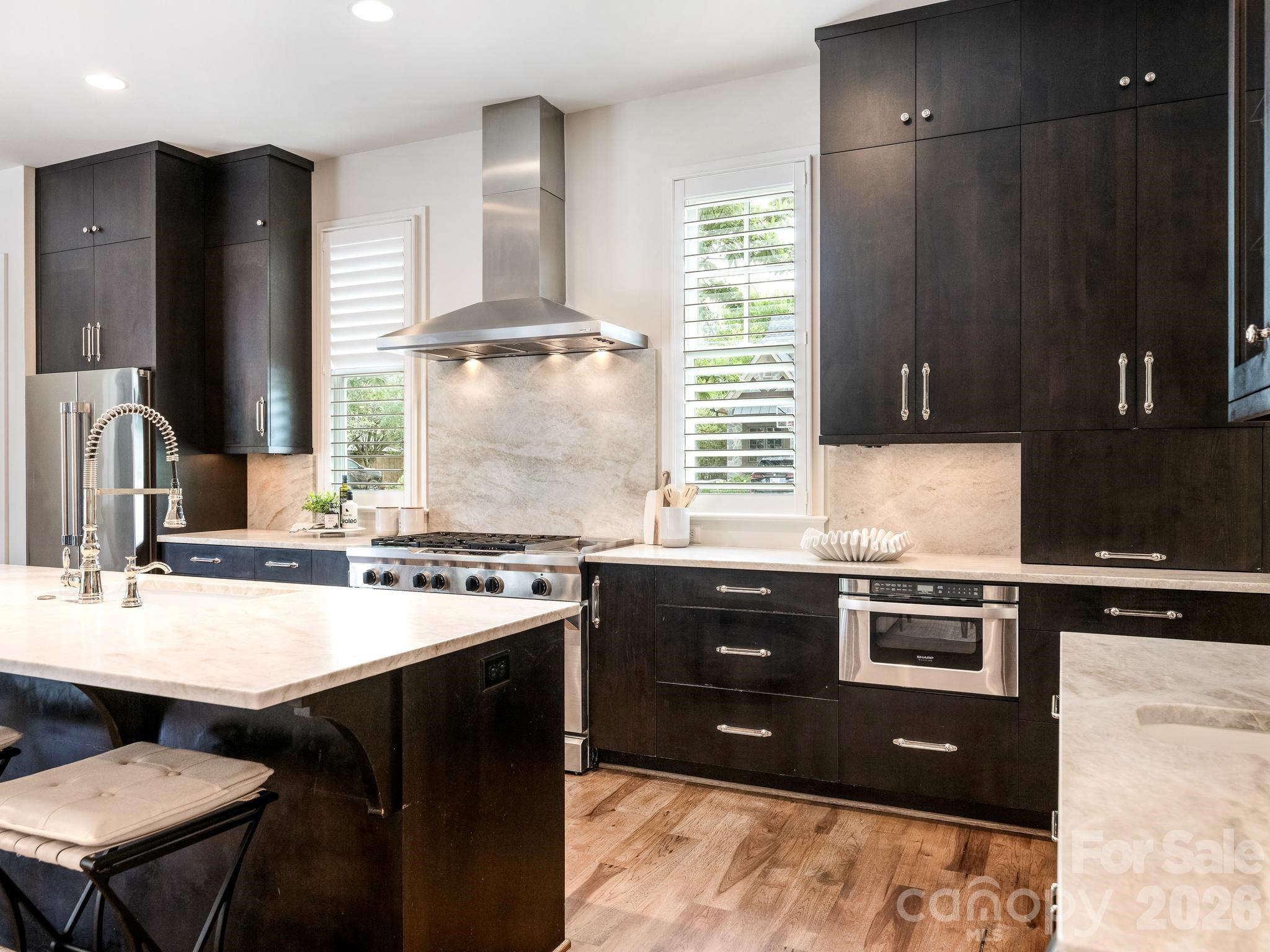 300 Plantation Place — Charlotte