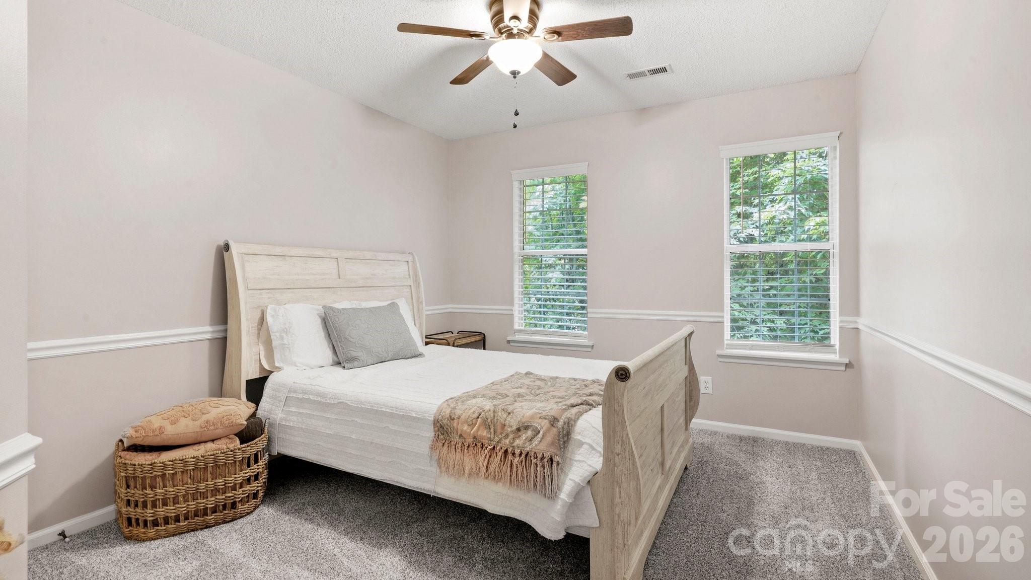 6901 Daerwood Place — Charlotte