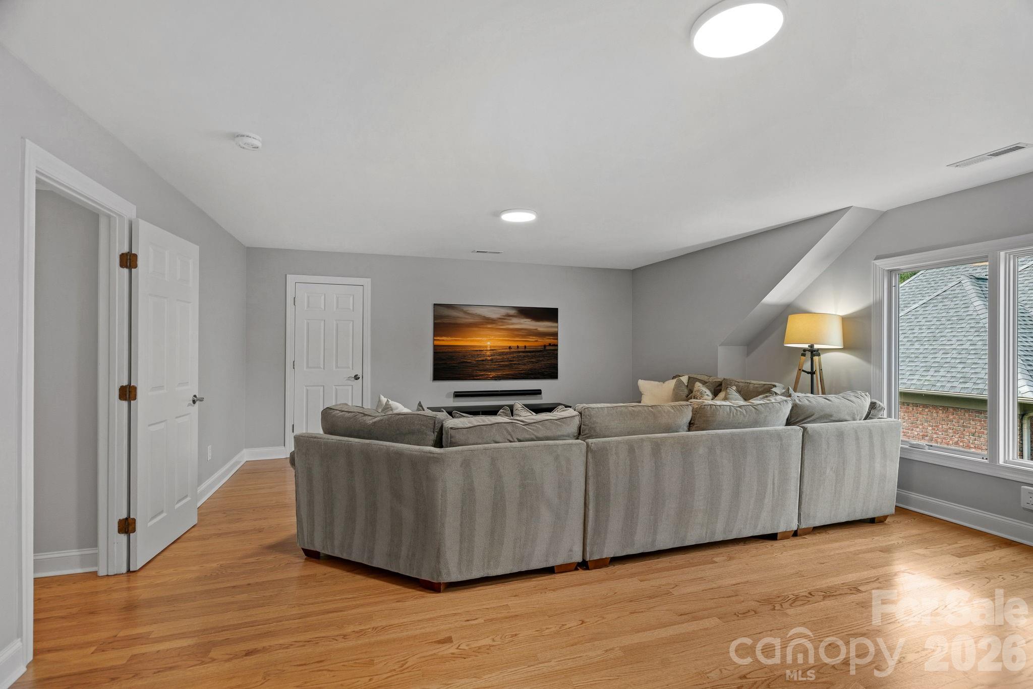 8160 Waterford Drive — Stanley