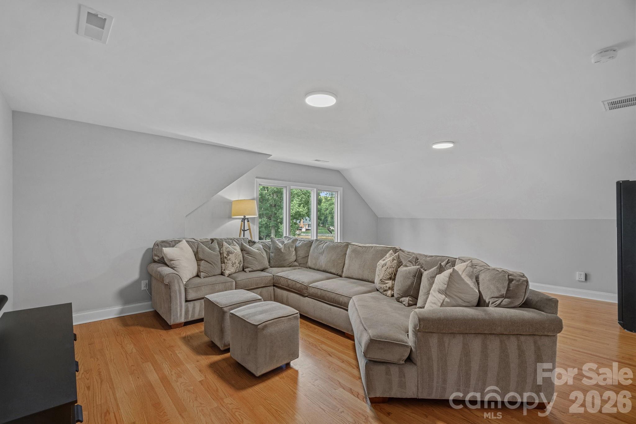 8160 Waterford Drive — Stanley
