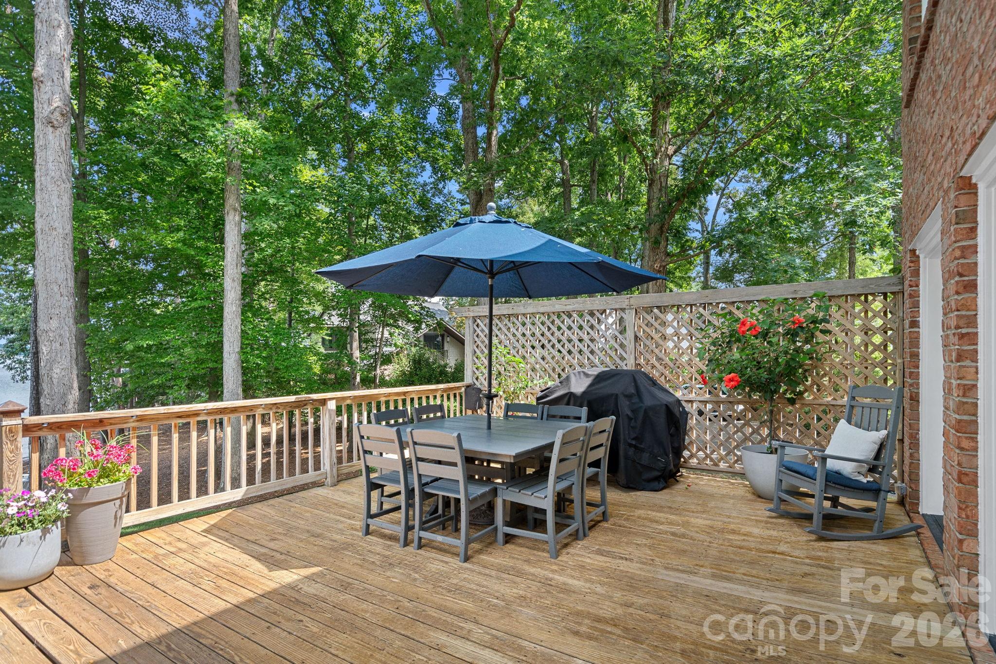 8160 Waterford Drive — Stanley