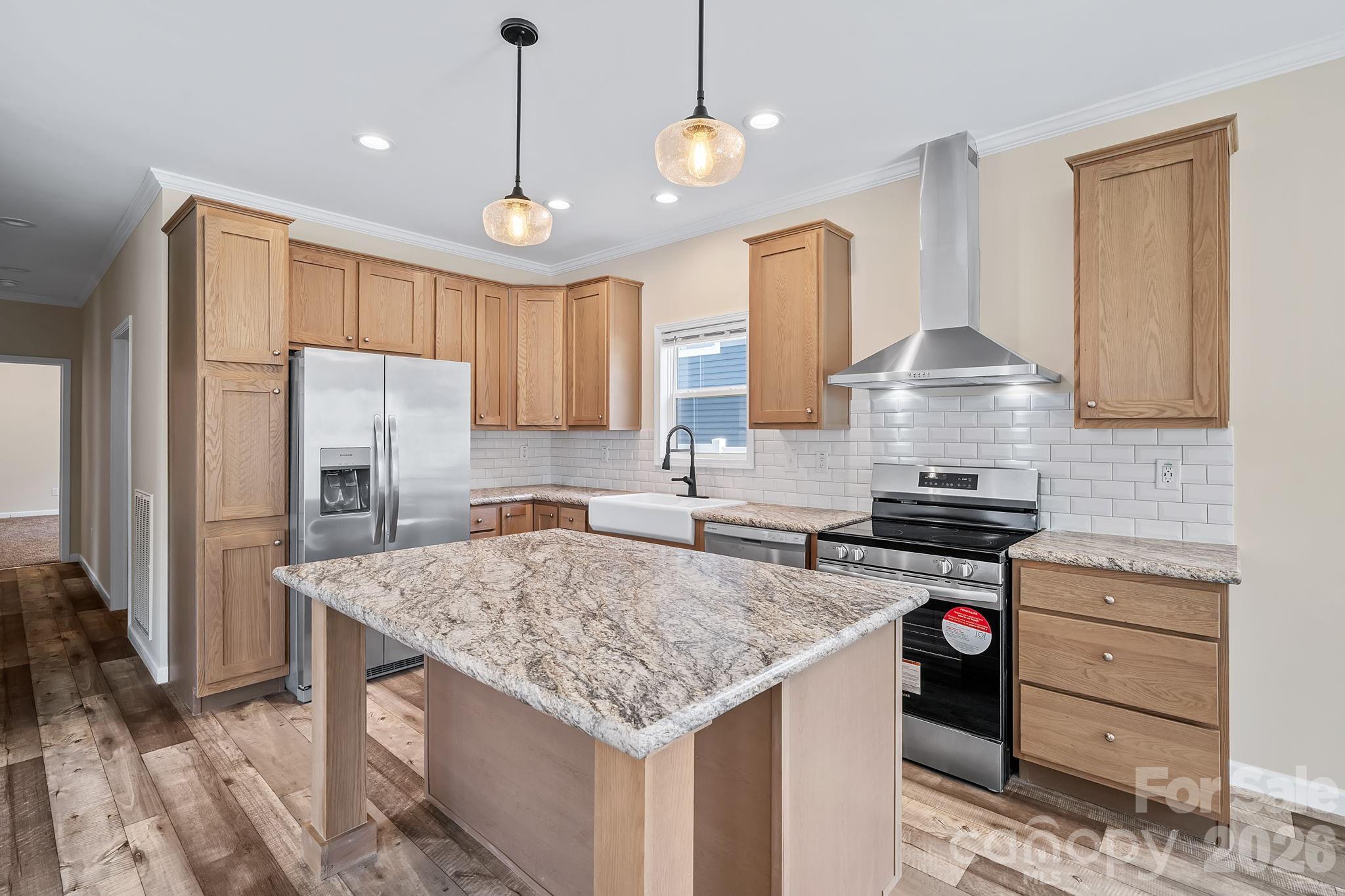 121 Bellamy Road — Asheville