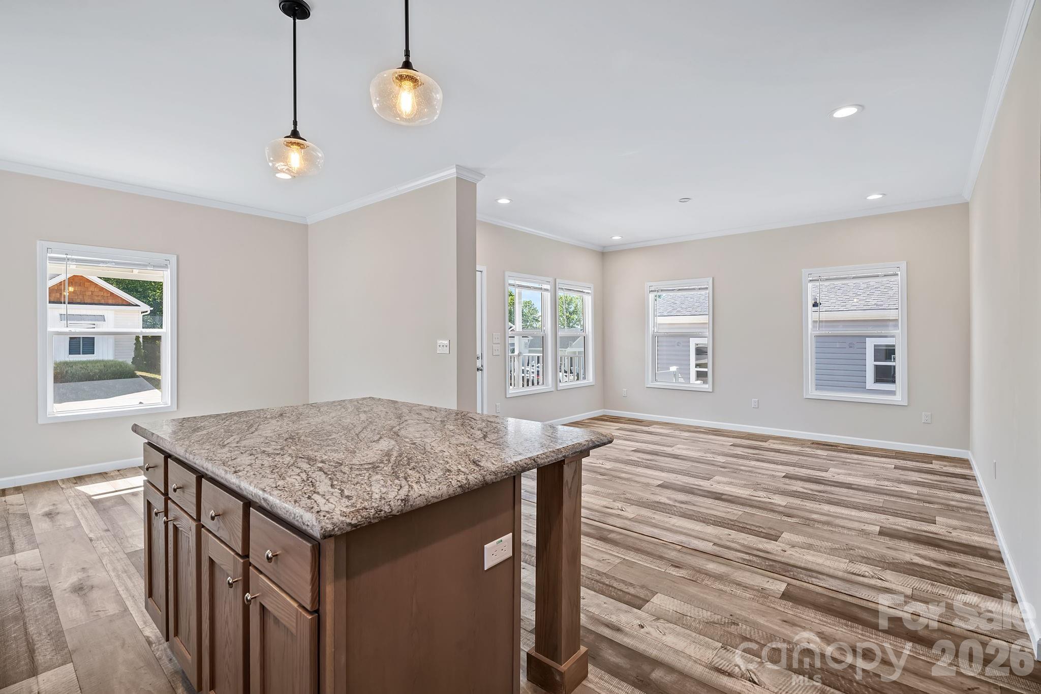 121 Bellamy Road — Asheville