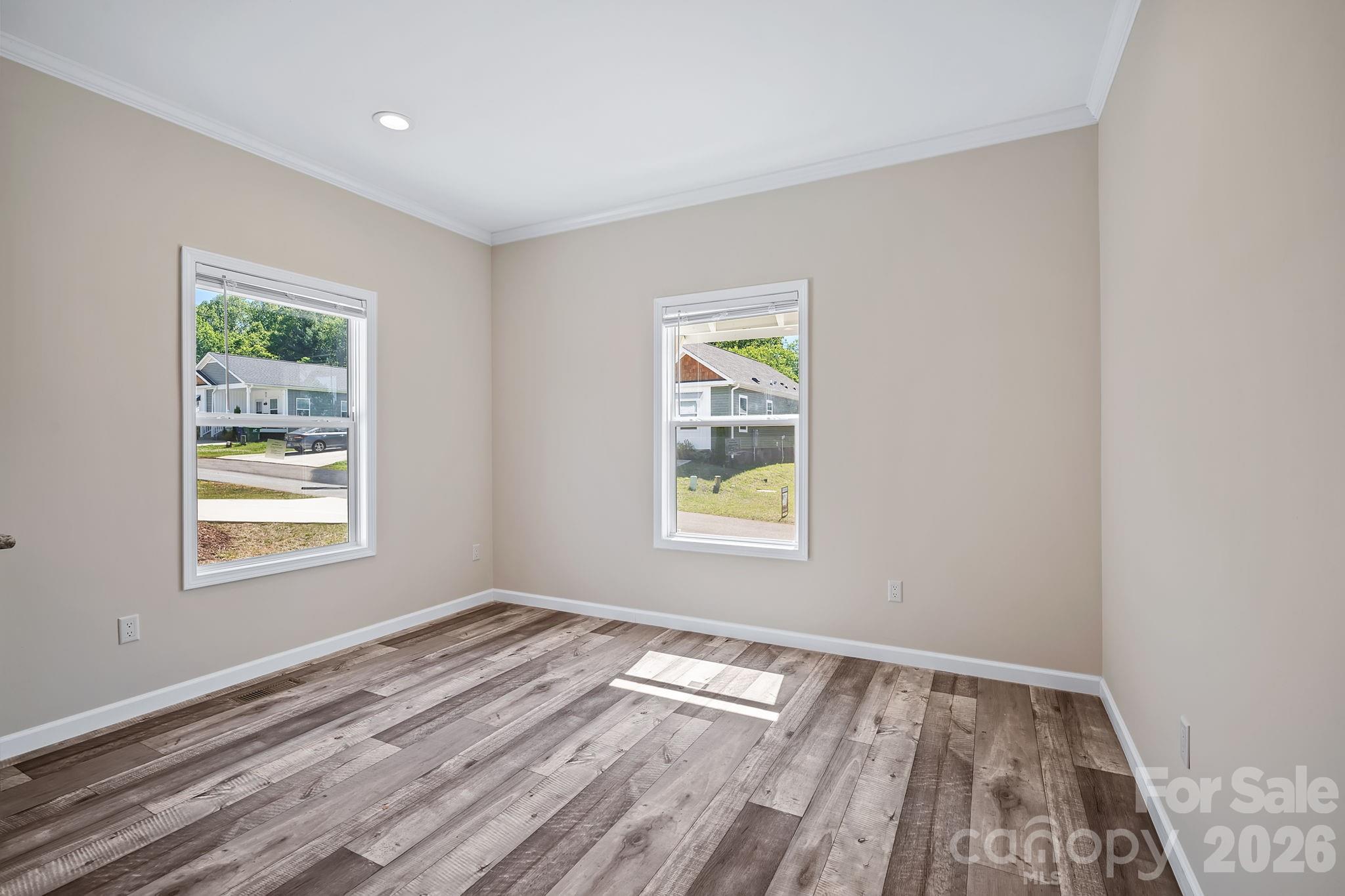 121 Bellamy Road — Asheville