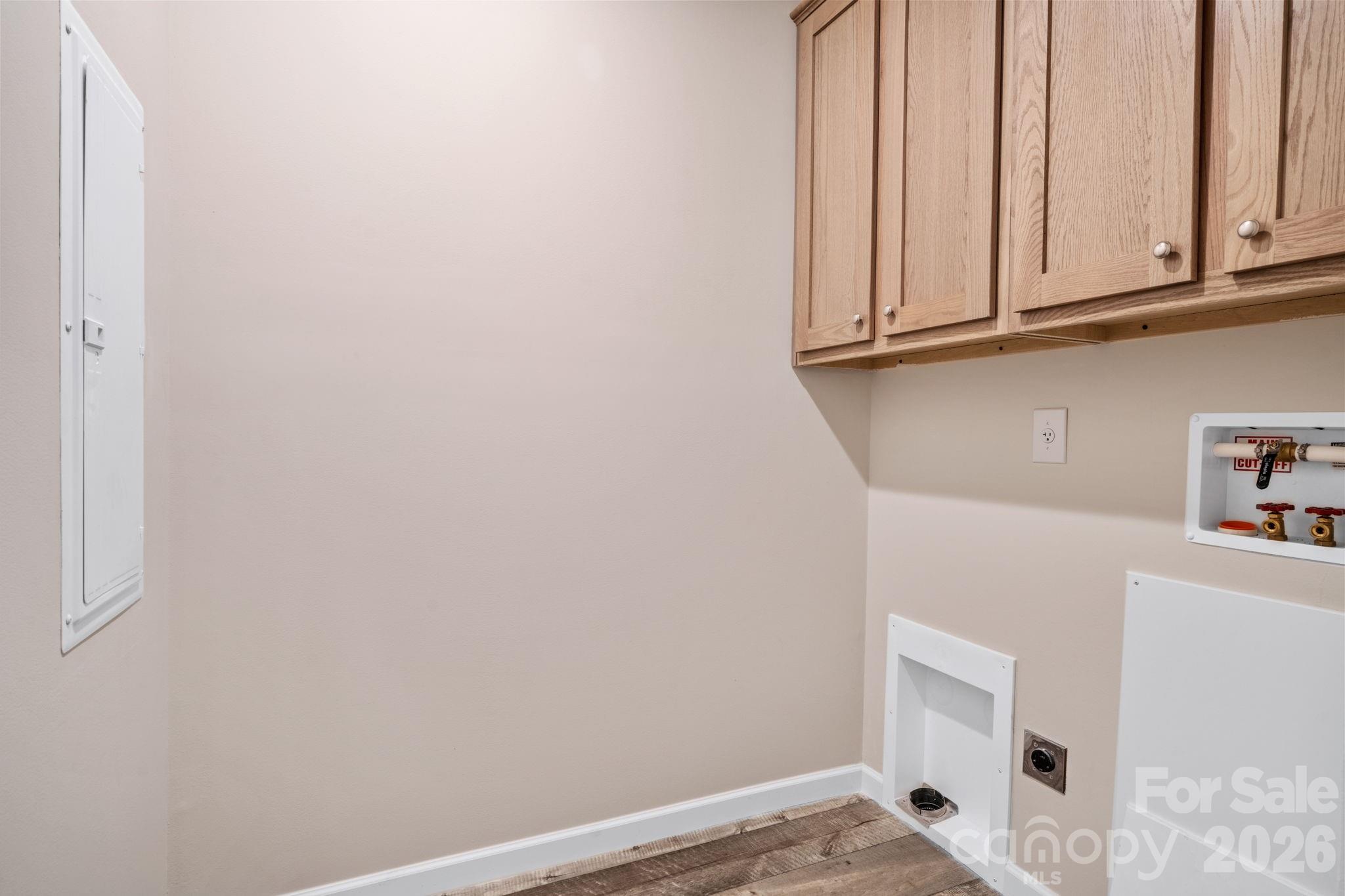 121 Bellamy Road — Asheville