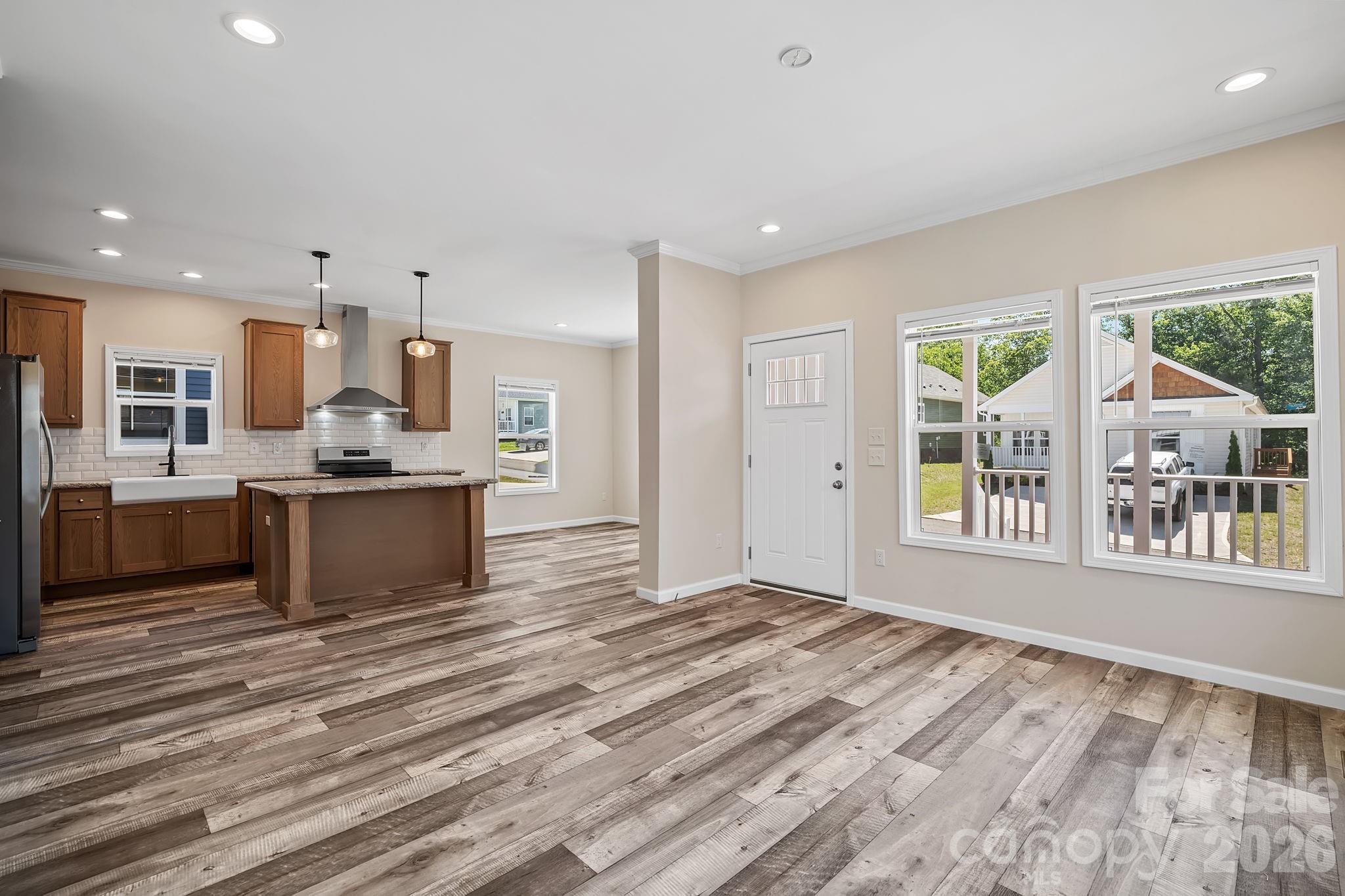 121 Bellamy Road — Asheville