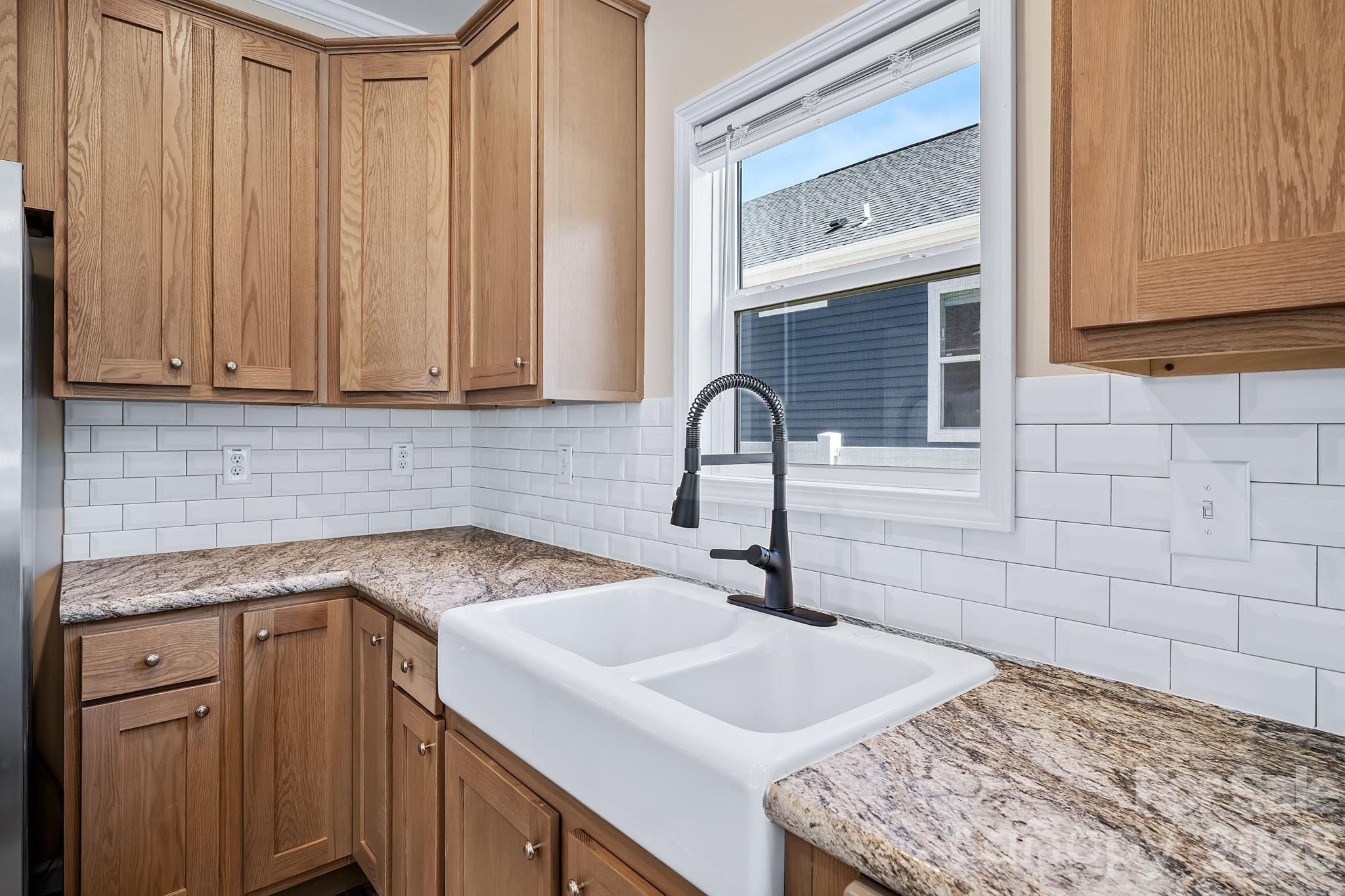 121 Bellamy Road — Asheville