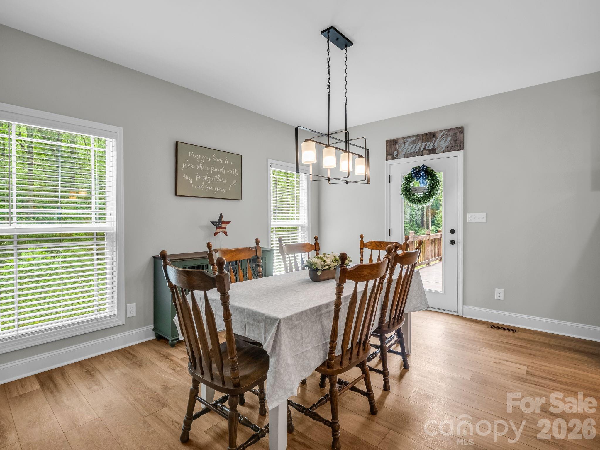 905 Rolling Road — Lincolnton