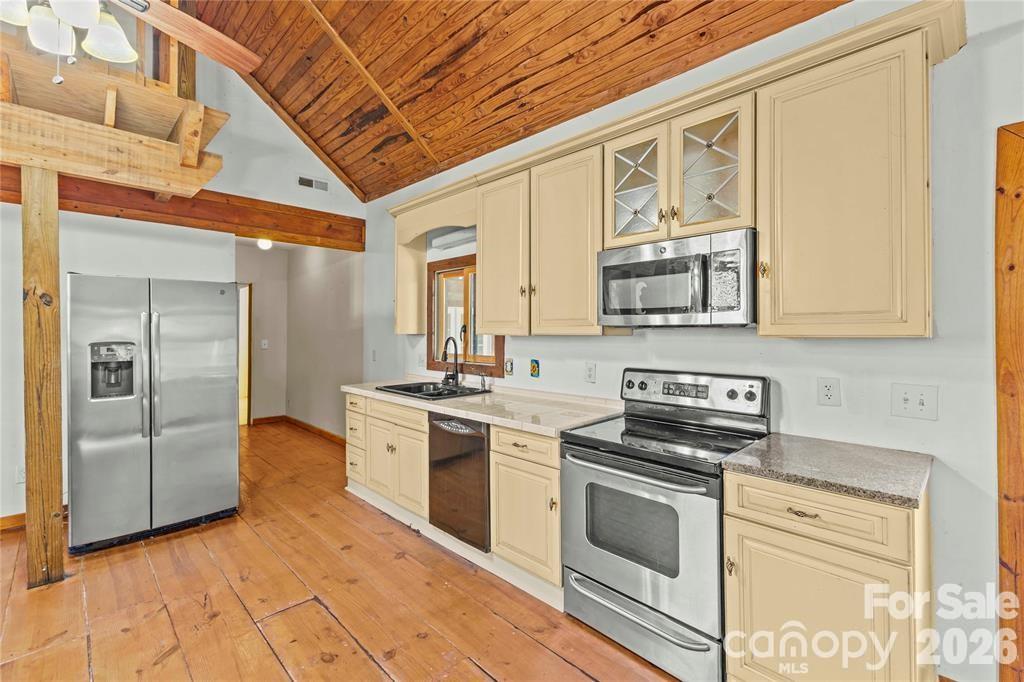 11826 Merriweather Drive — Charlotte