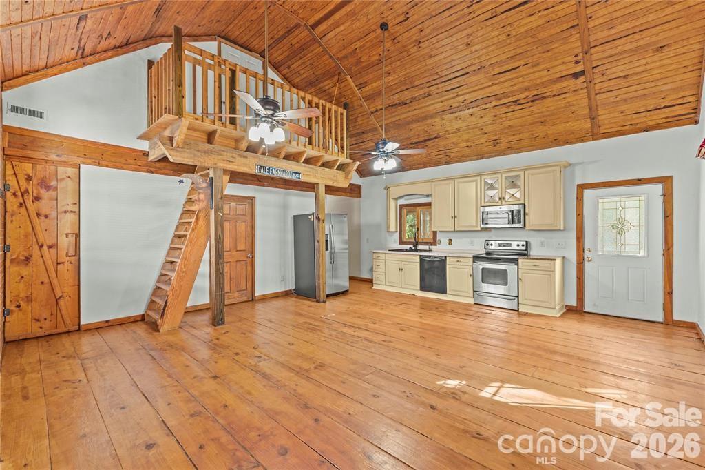 11826 Merriweather Drive — Charlotte