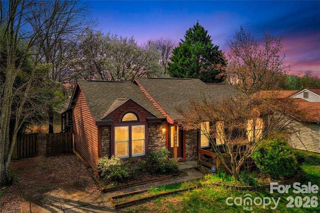 11826 Merriweather Drive — Charlotte