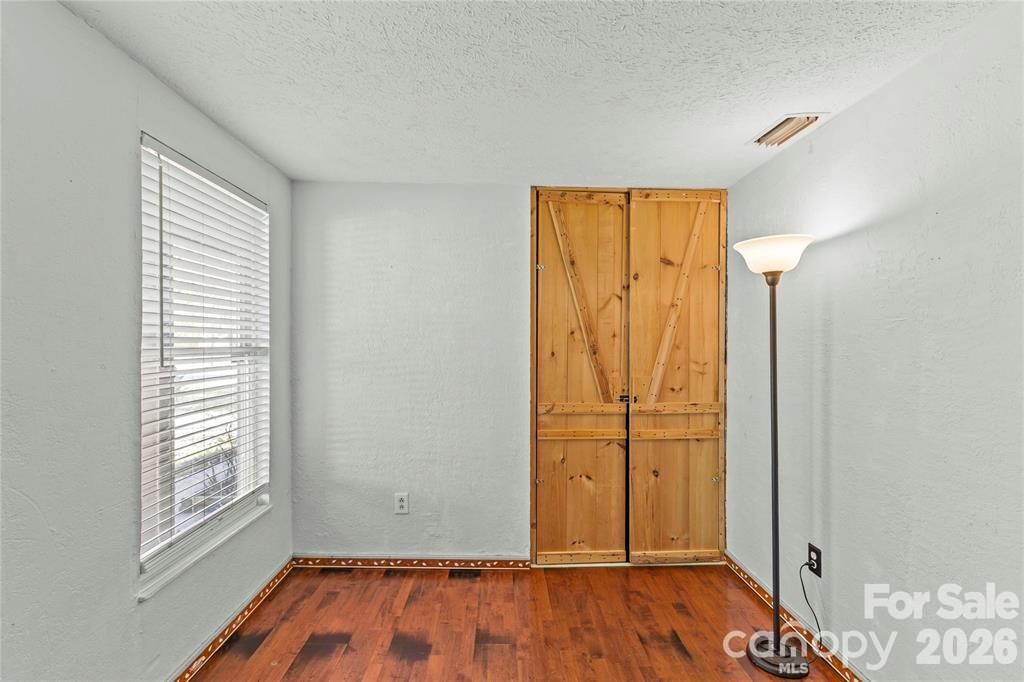 11826 Merriweather Drive — Charlotte