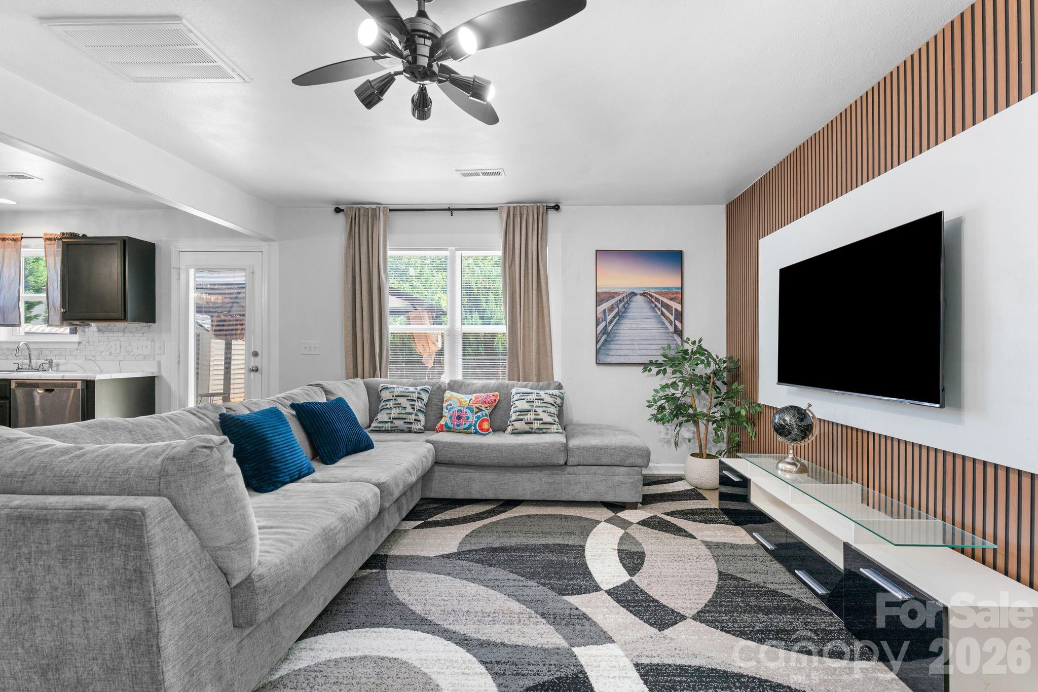 2772 Stonefield Crossing Drive — Winston Salem