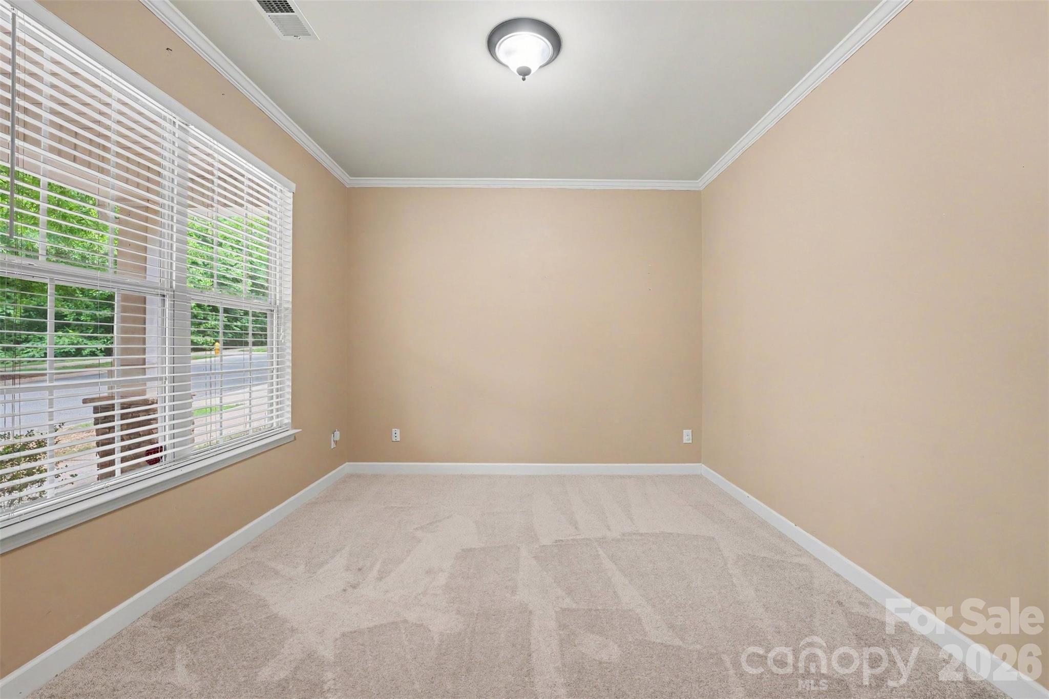 17321 Caldwell Track Drive — Huntersville