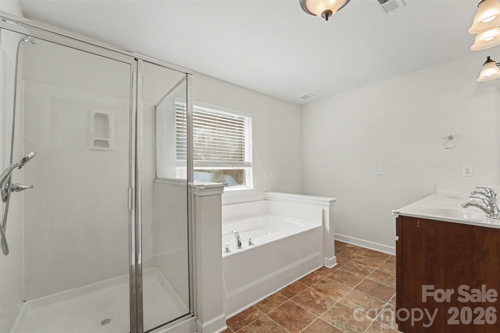 17321 Caldwell Track Drive — Huntersville