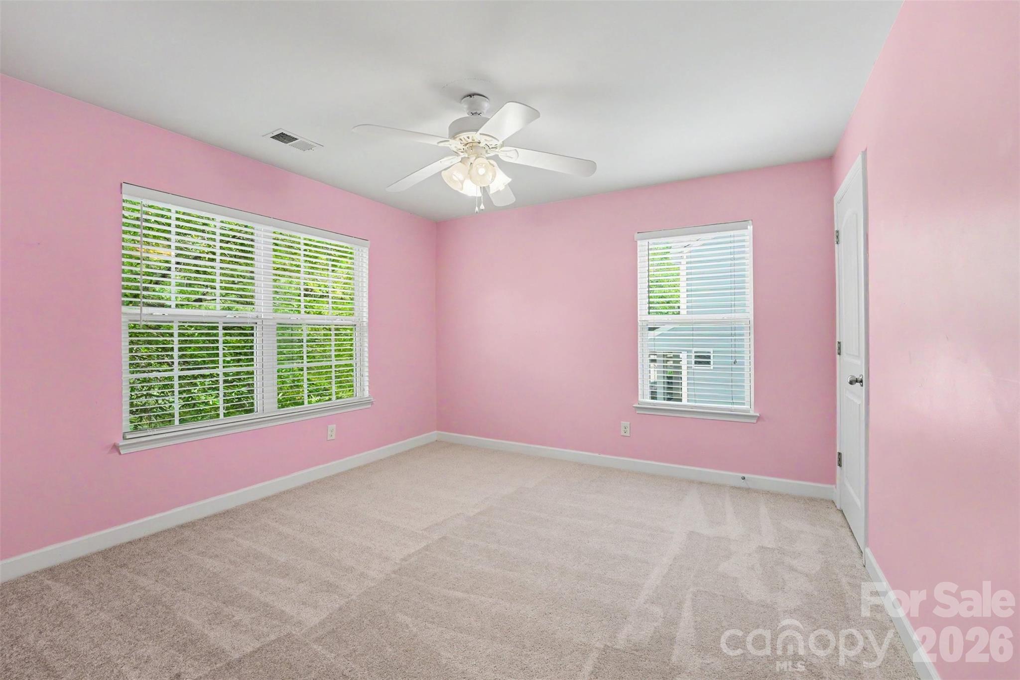17321 Caldwell Track Drive — Huntersville